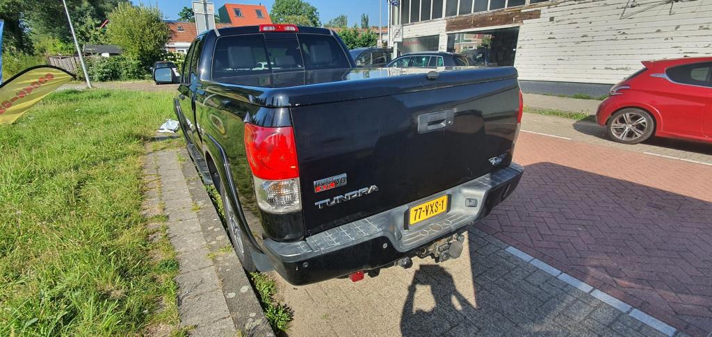 toyota-tundra-image2.jpg