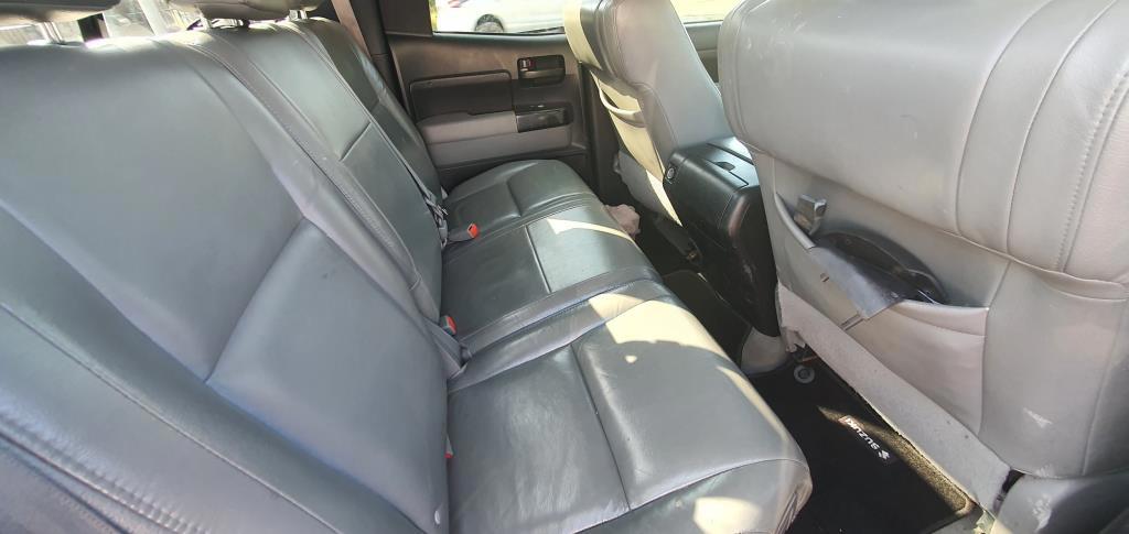 toyota-tundra-image7.jpg