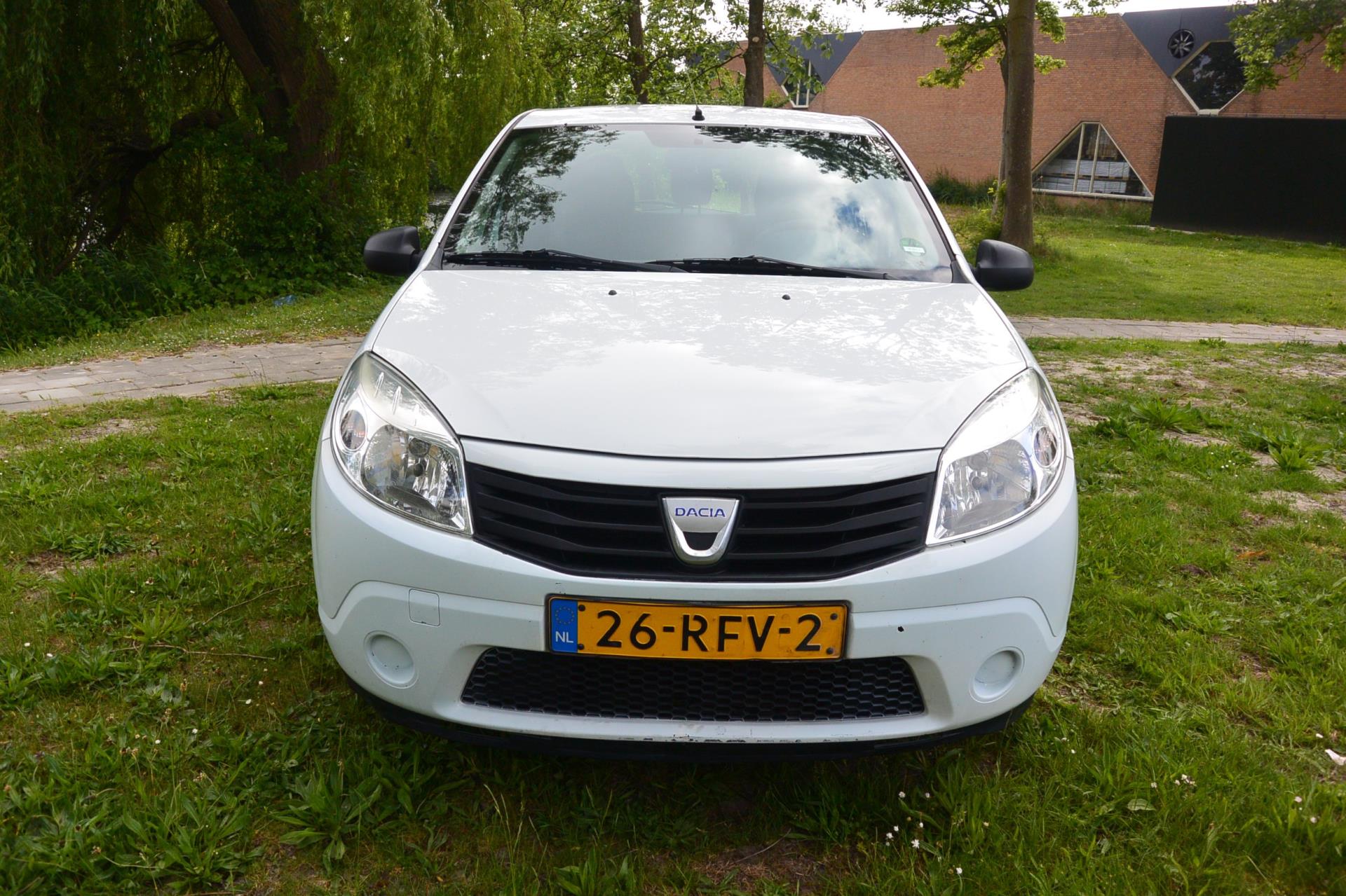 dacia-sandero-image5.jpg