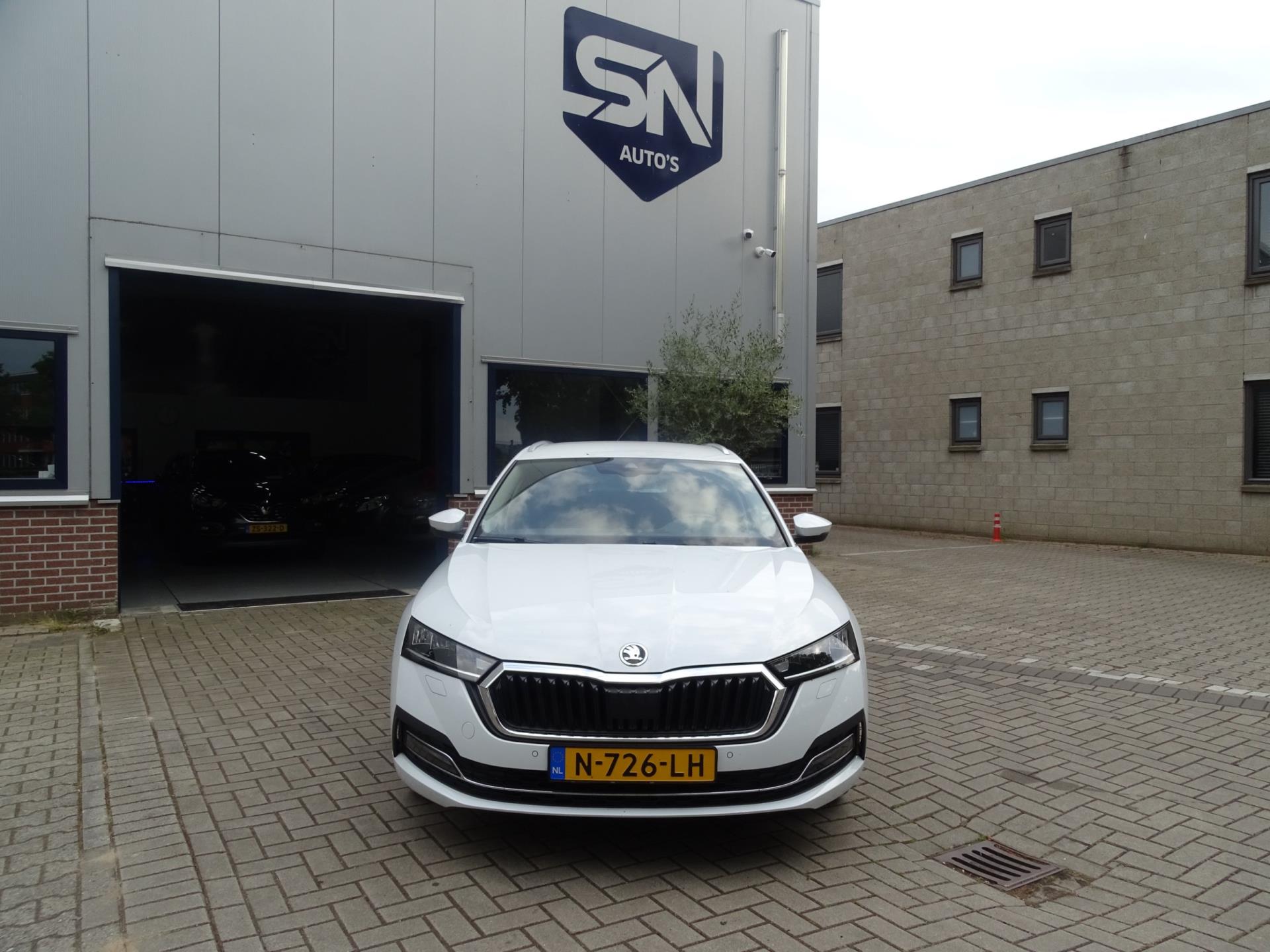 skoda-octavia-image2.jpg