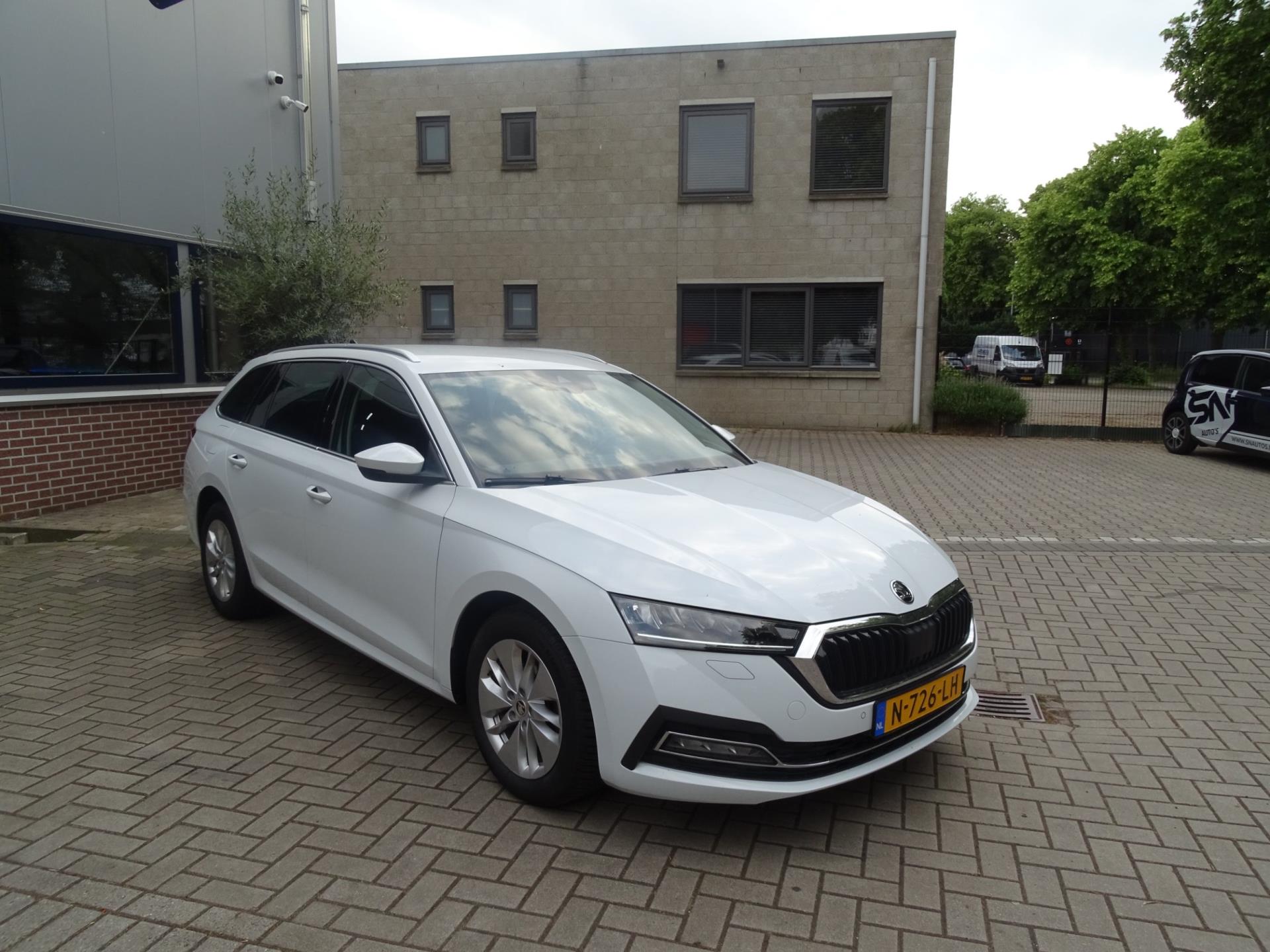 skoda-octavia-image3.jpg