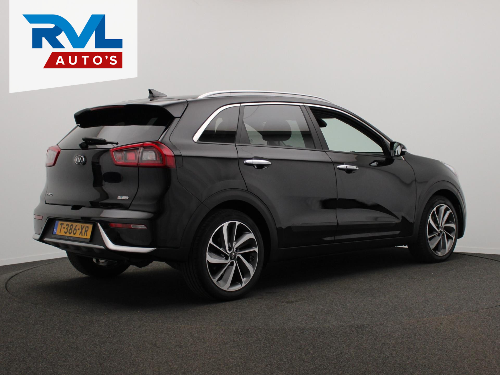 kia-niro-image5.jpg