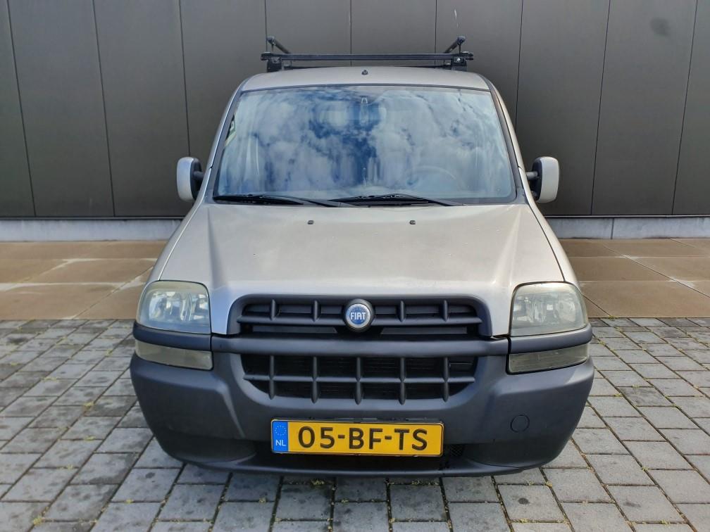 fiat-dobló-cargo-image10.jpg