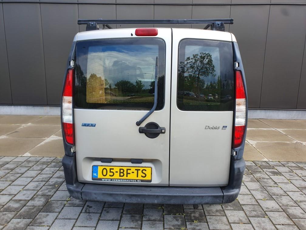 fiat-dobló-cargo-image5.jpg