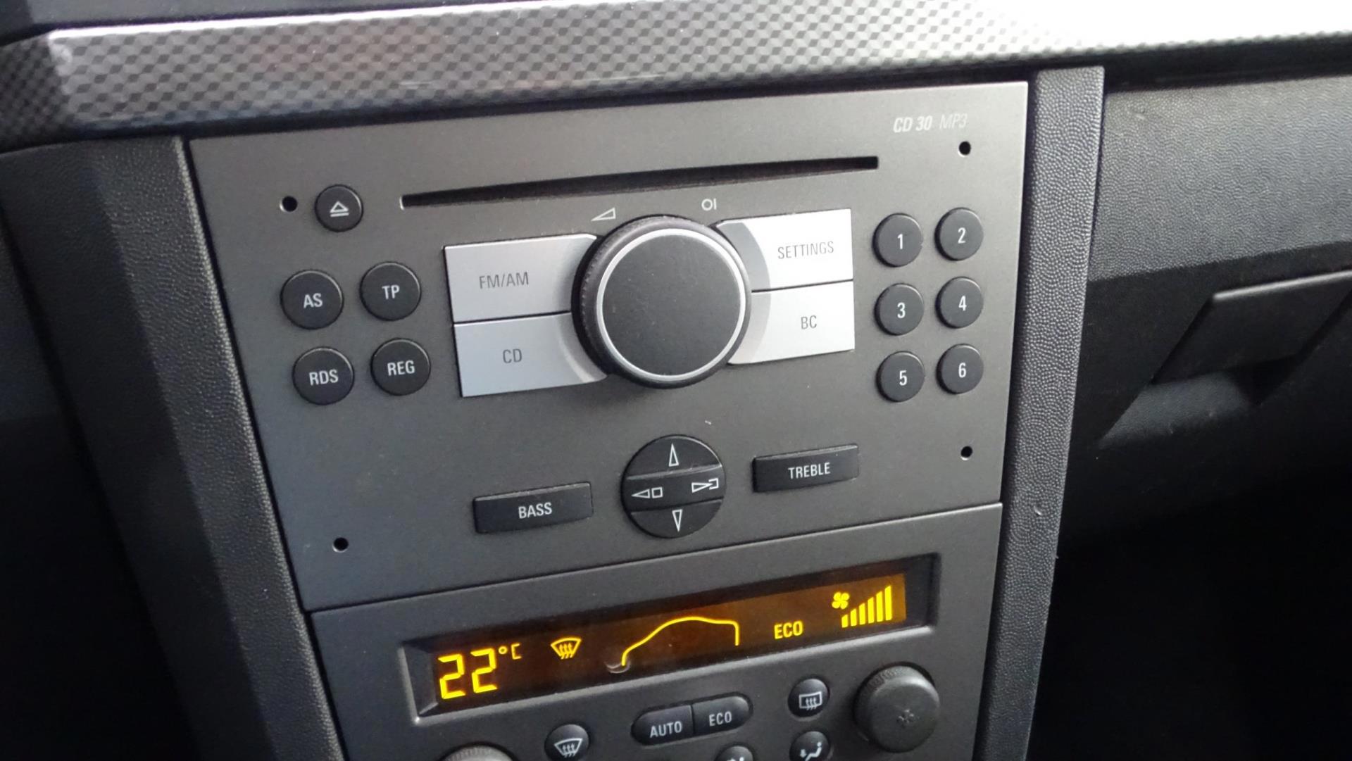 opel-meriva-image8.jpg