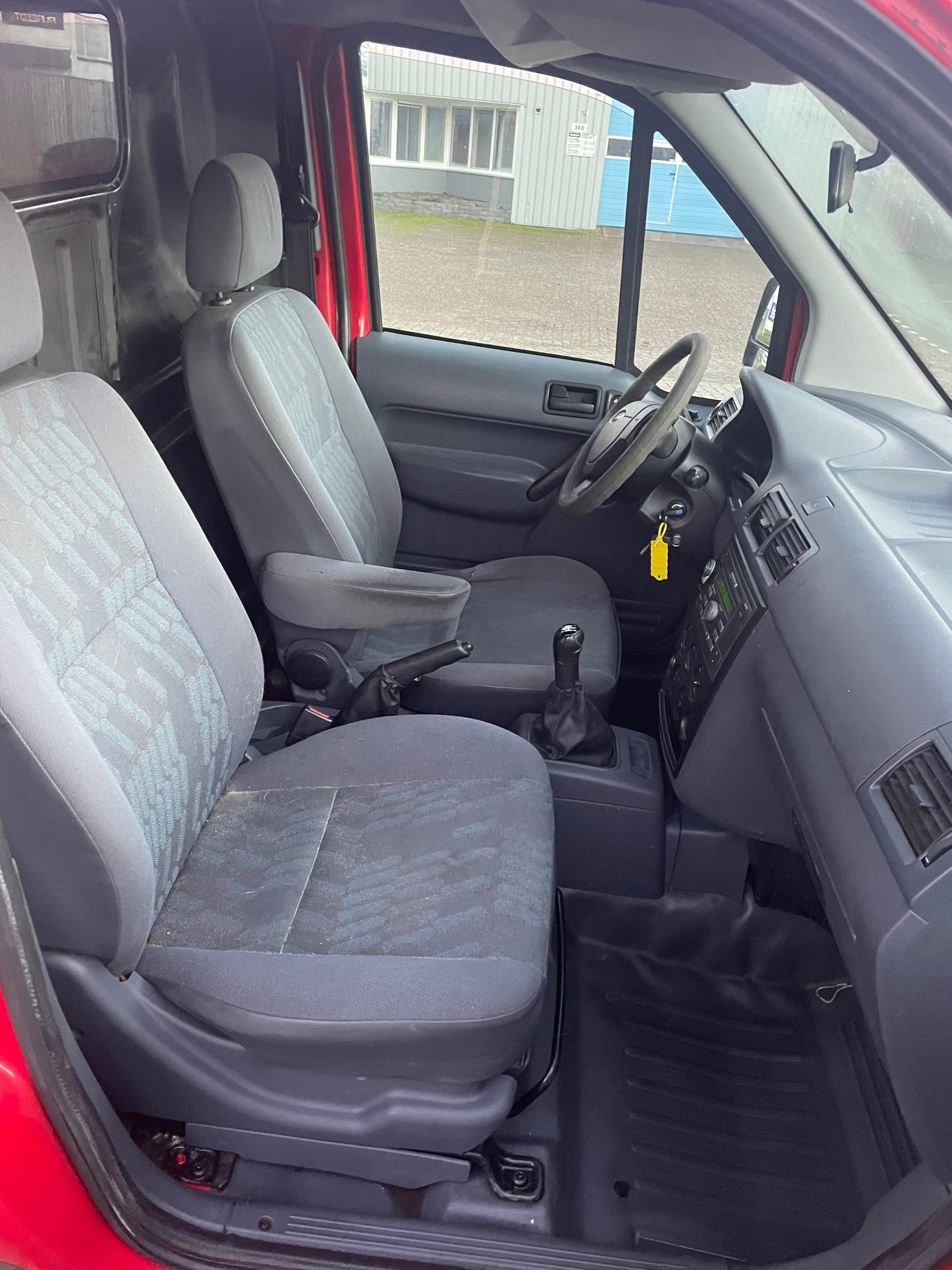 ford-transit-connect-image7.jpg