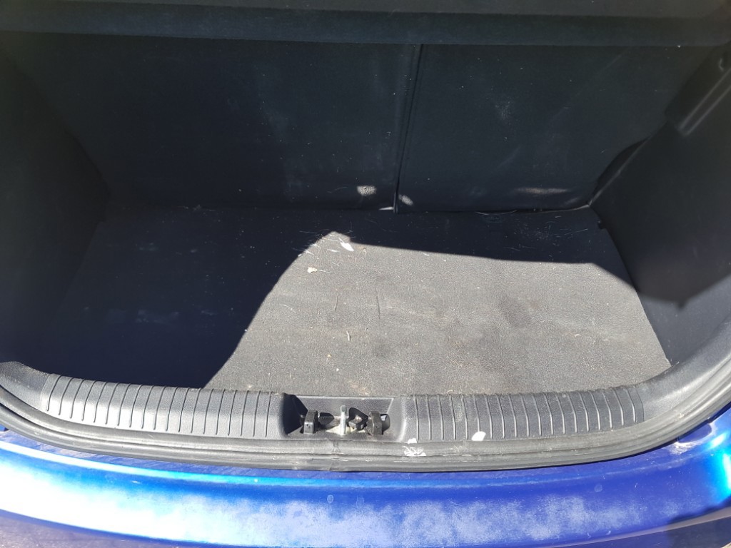 hyundai-i20-image3.jpg