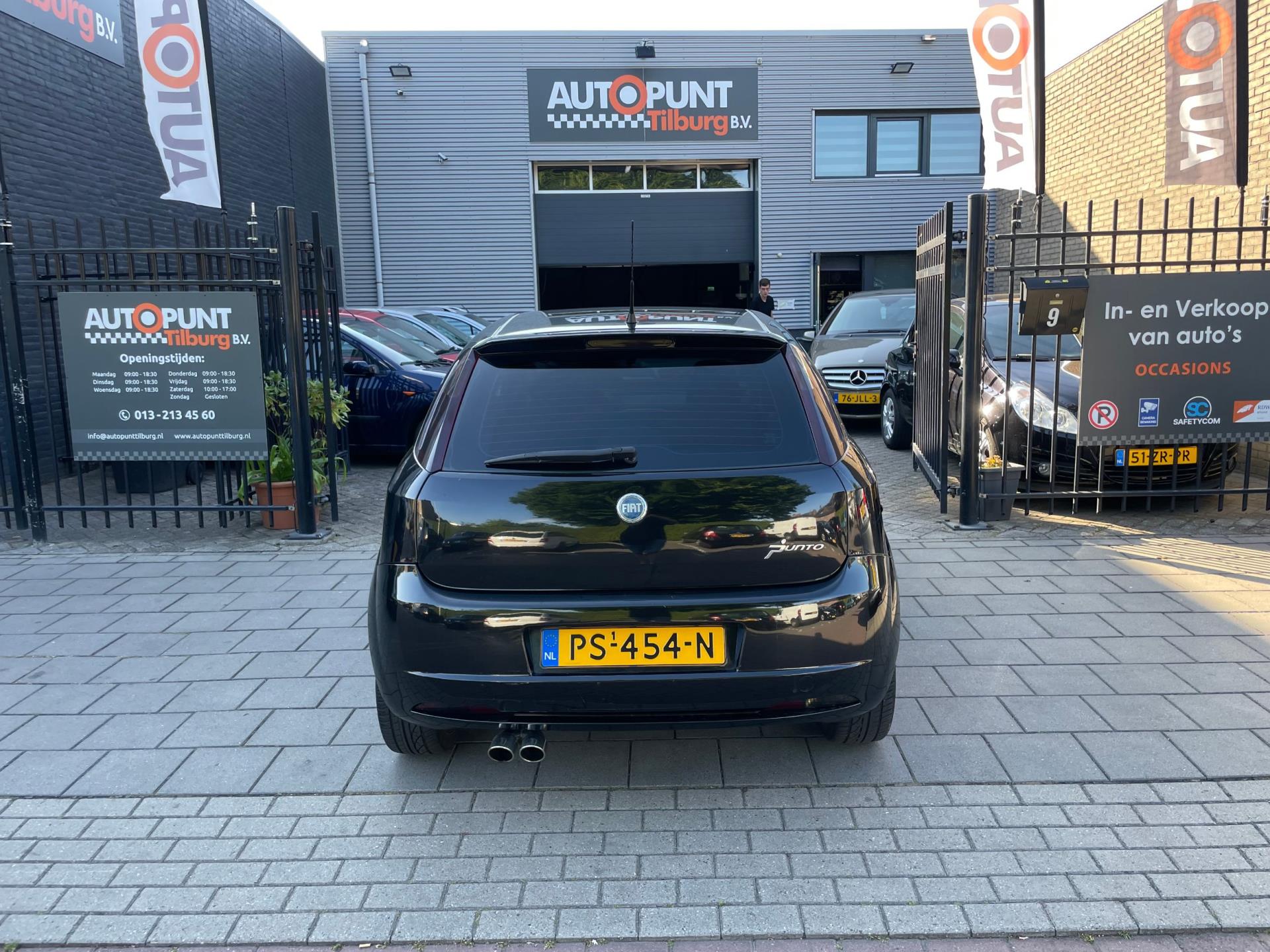 fiat-grande-punto-image5.jpg