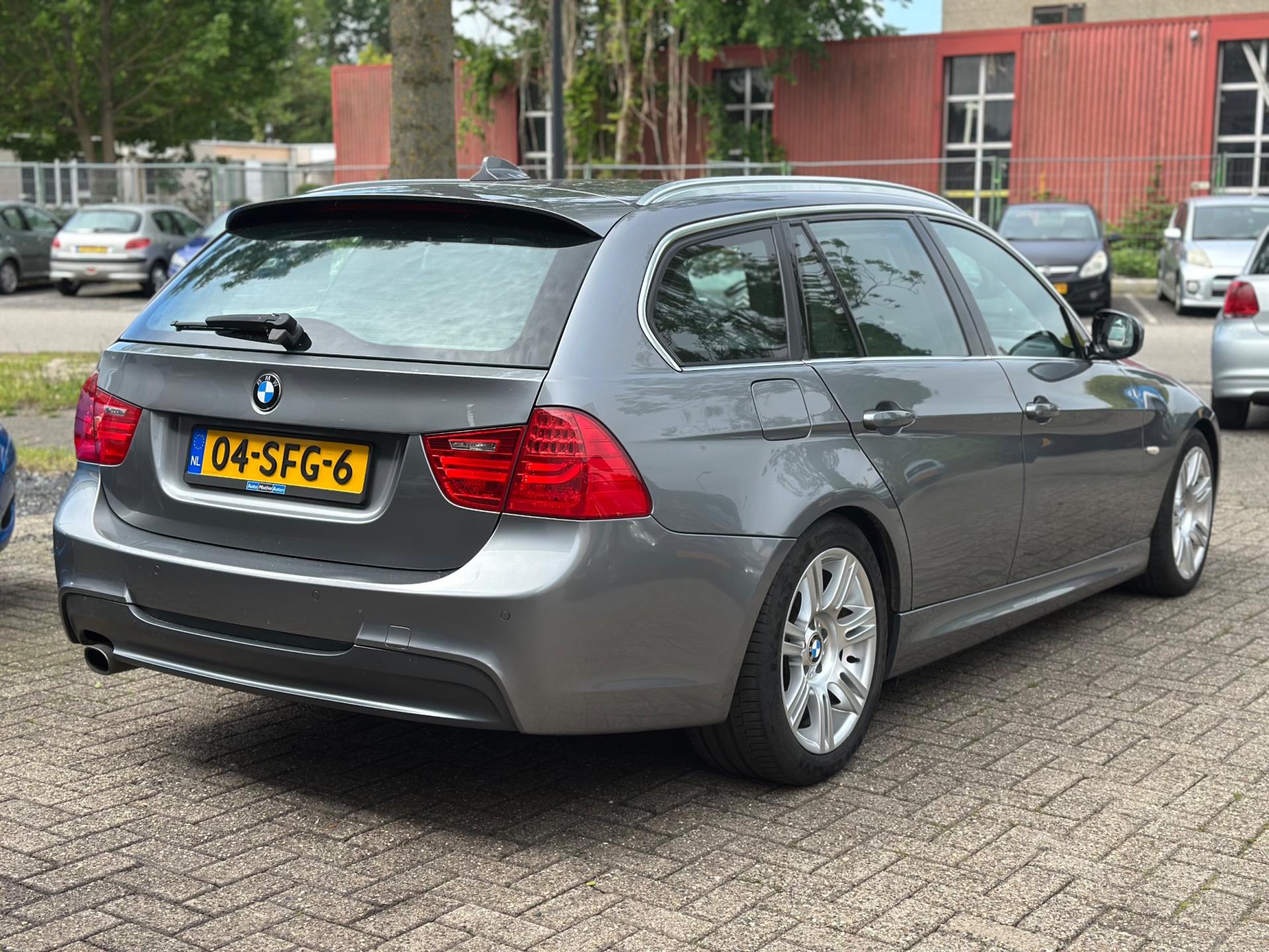bmw-3-serie-image5.jpg