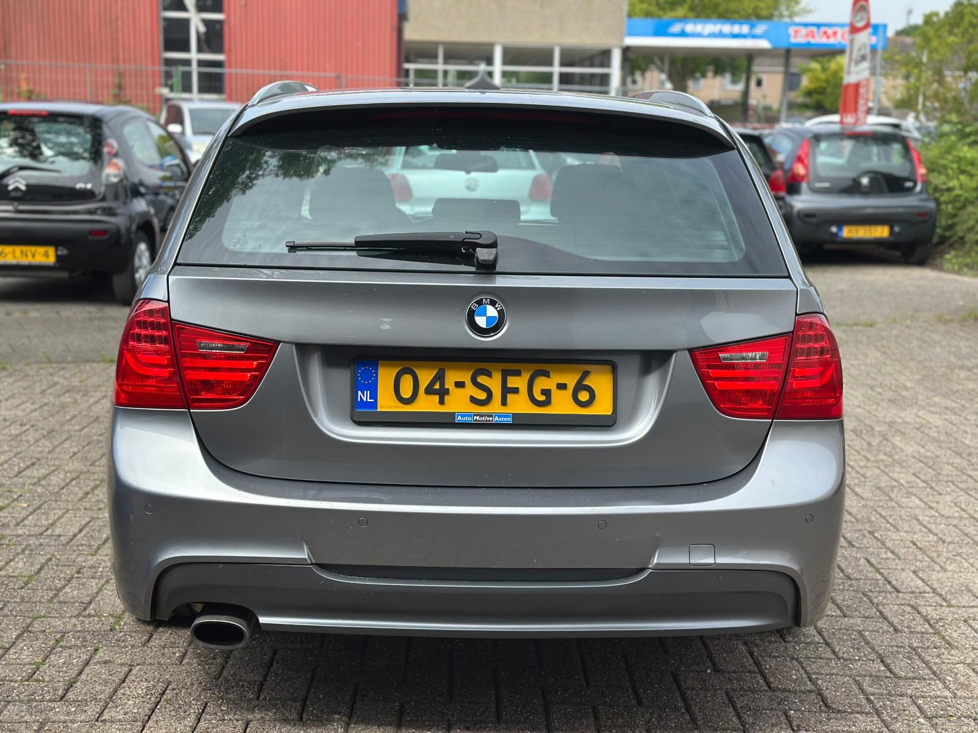 bmw-3-serie-image6.jpg