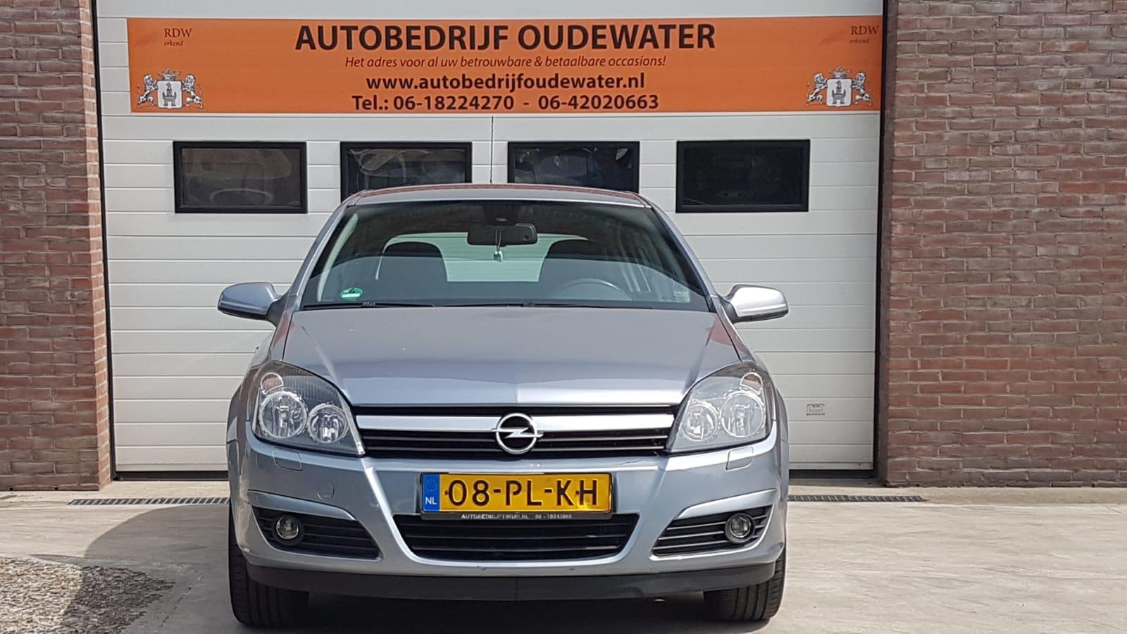 opel-astra-image5.jpg