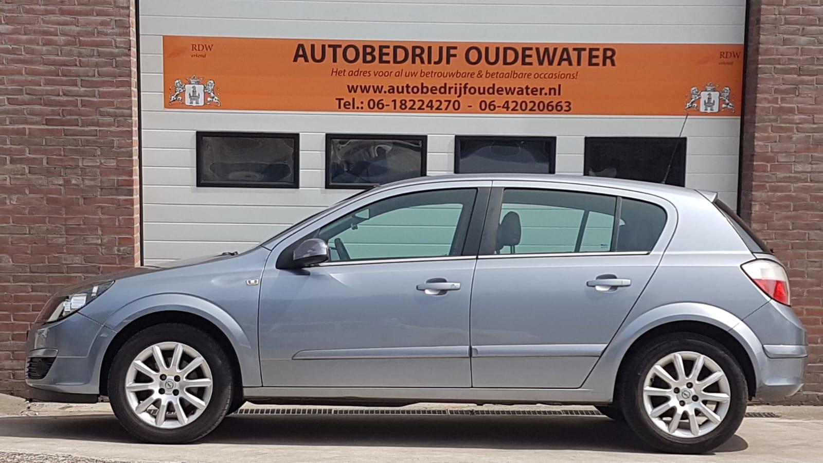 opel-astra-image7.jpg