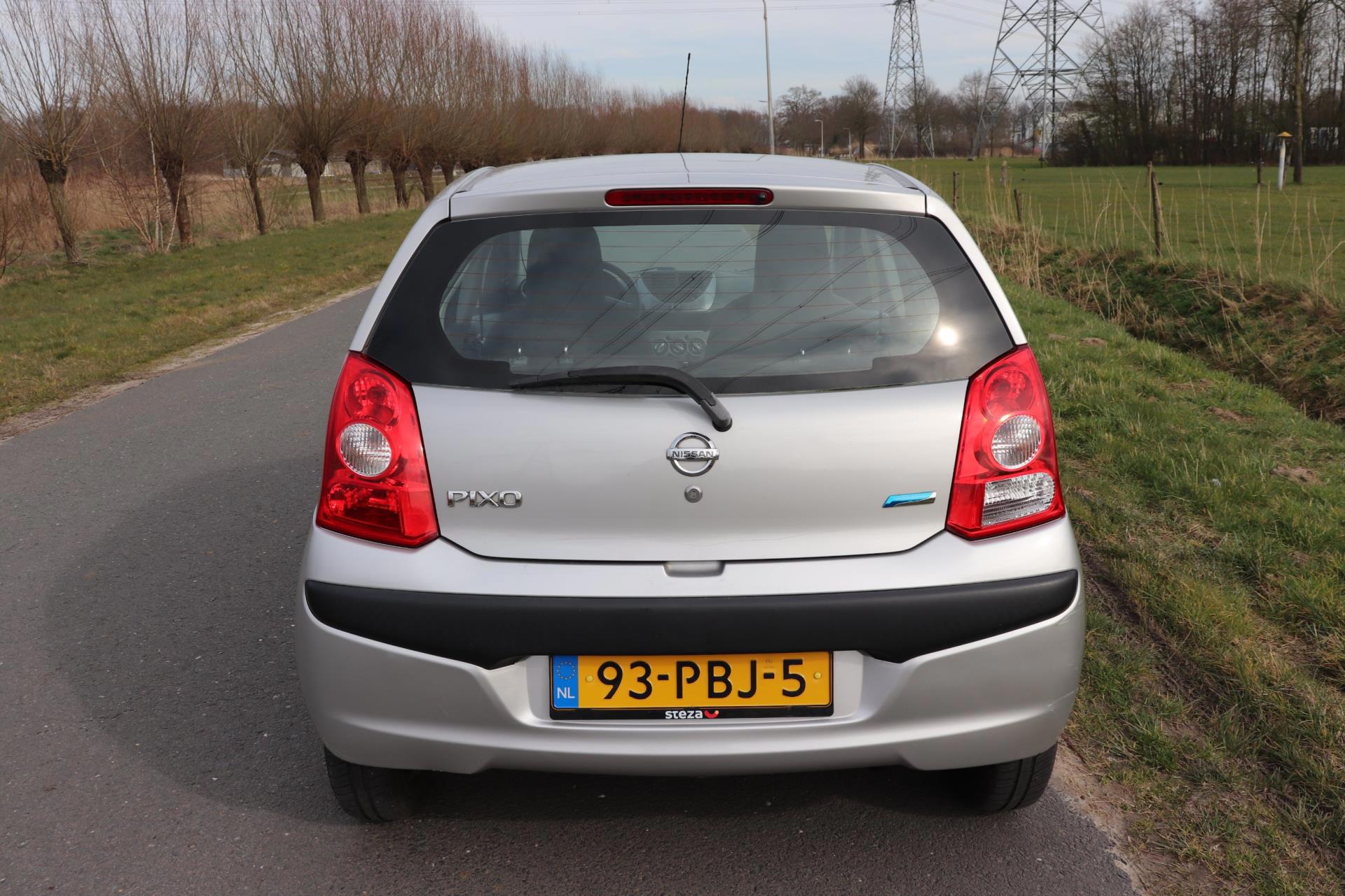nissan-pixo-image10.jpg