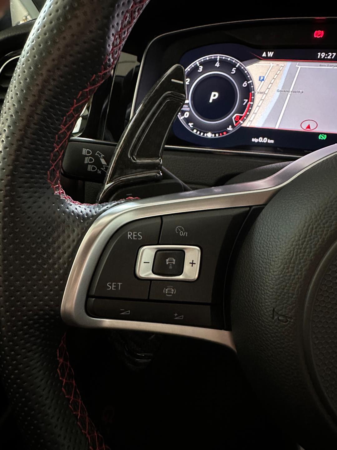 volkswagen-golf-image10.jpg