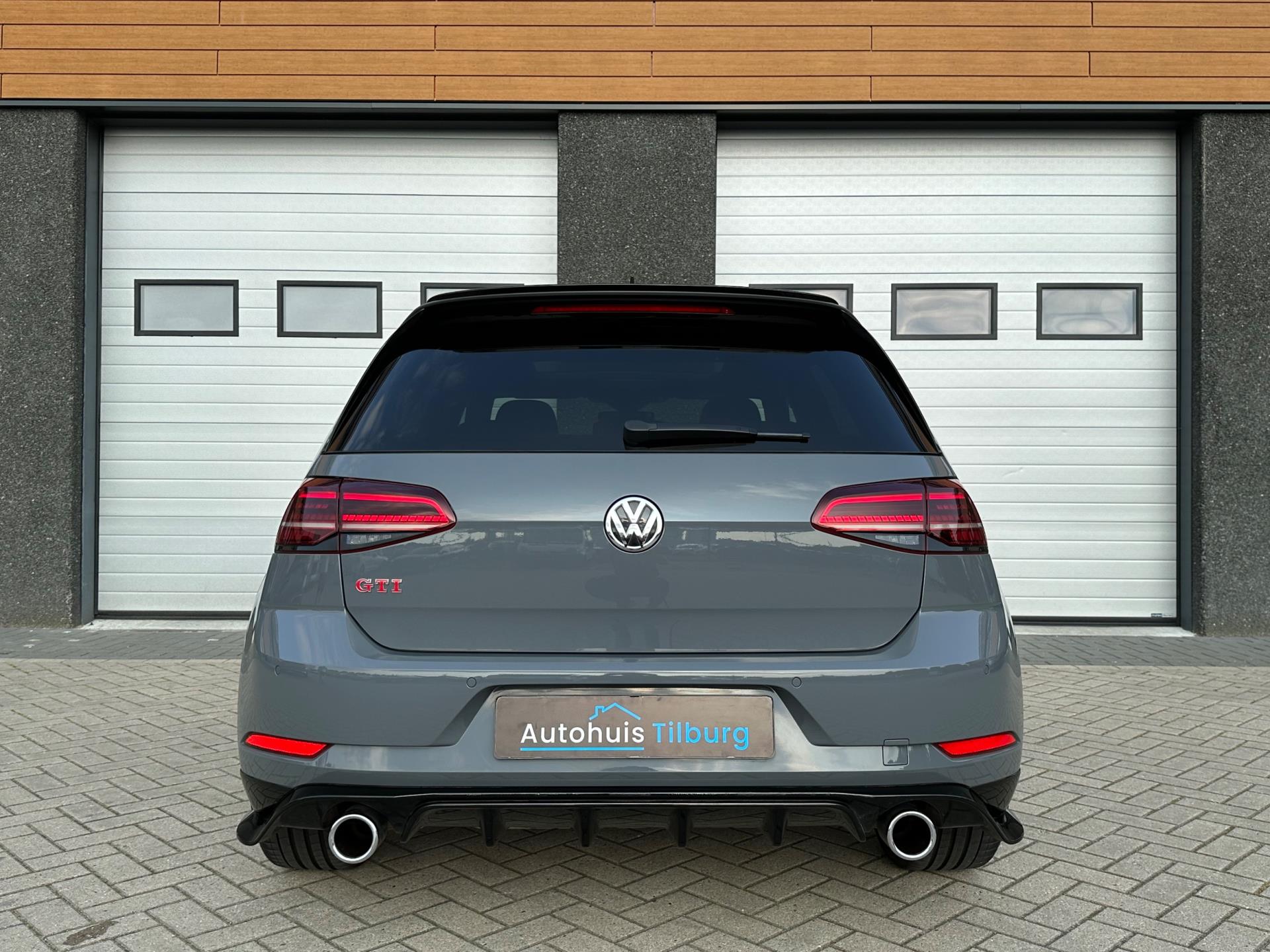 volkswagen-golf-image7.jpg