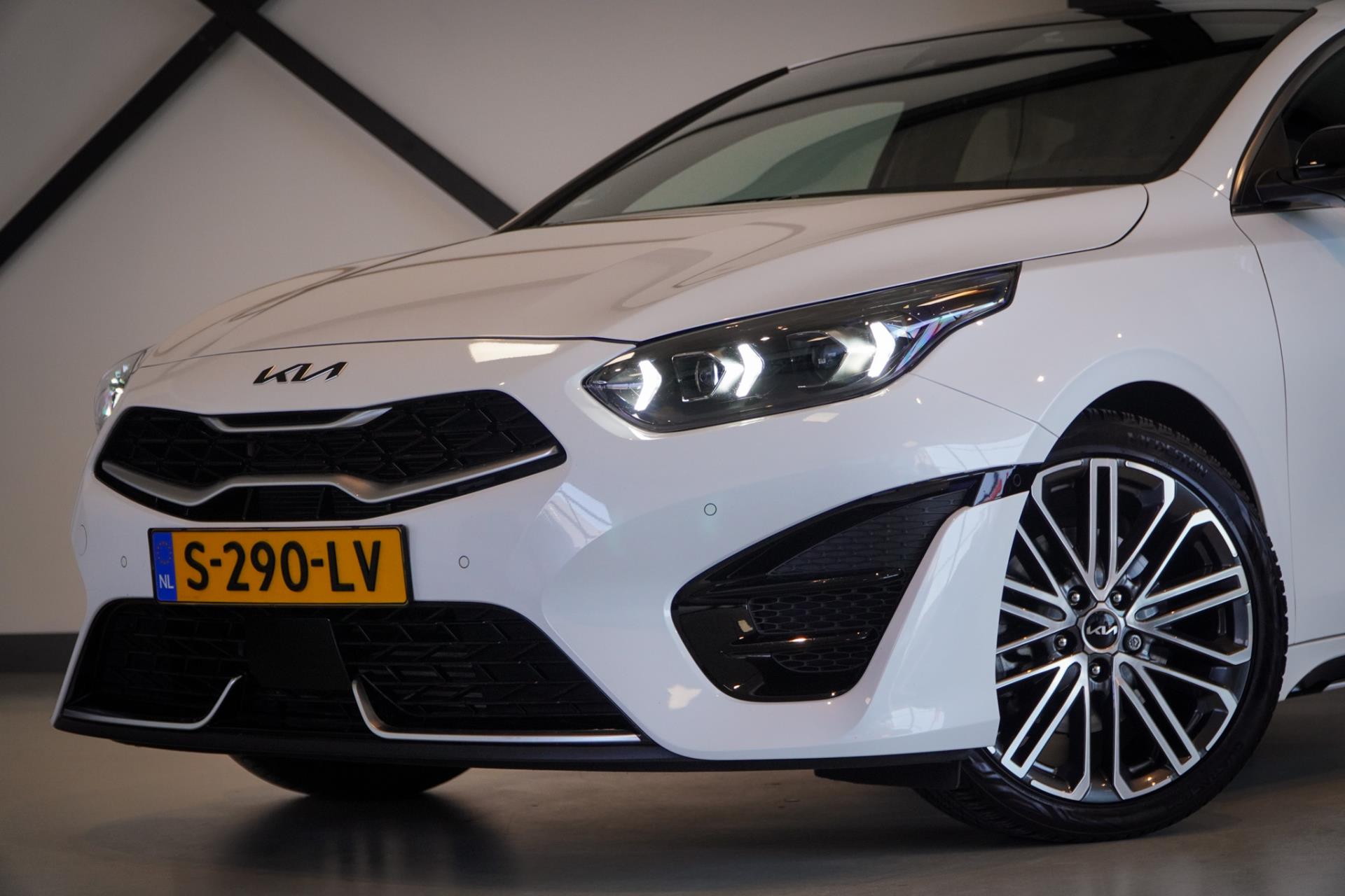 kia-proceed-image3.jpg