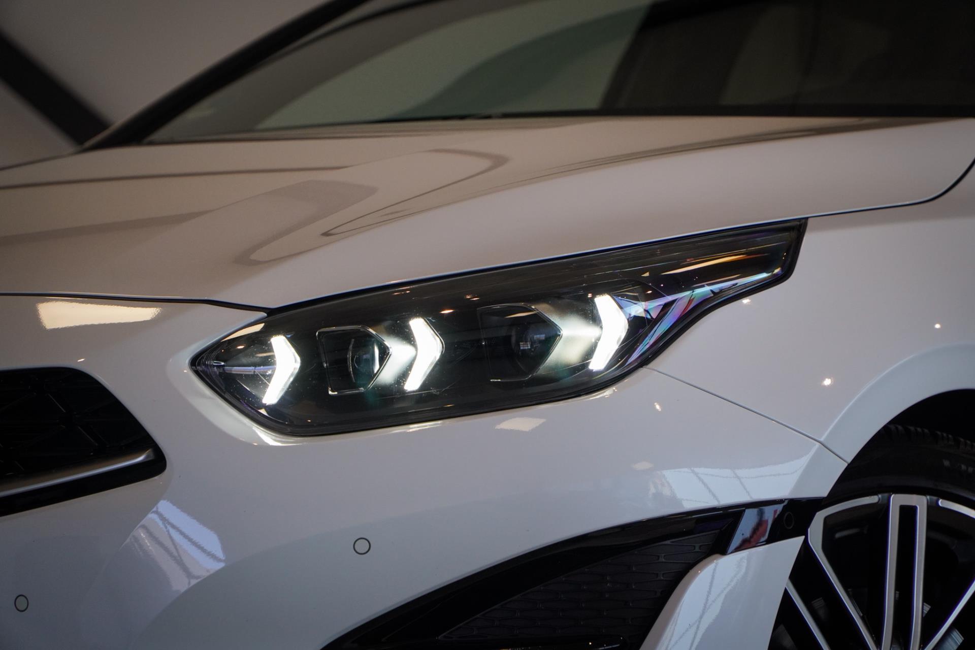 kia-proceed-image4.jpg