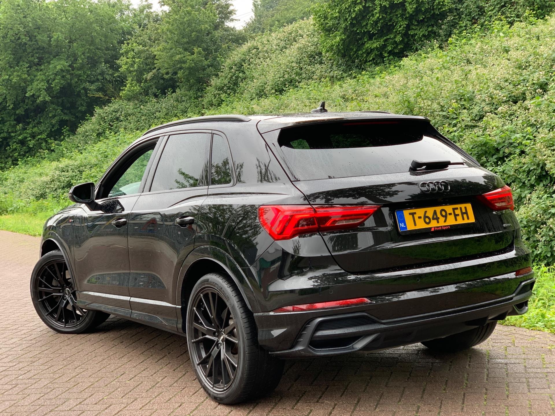 audi-q3-image8.jpg