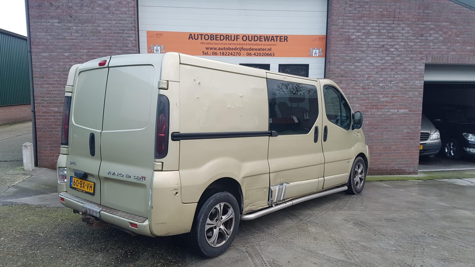 opel-vivaro-image4.jpg
