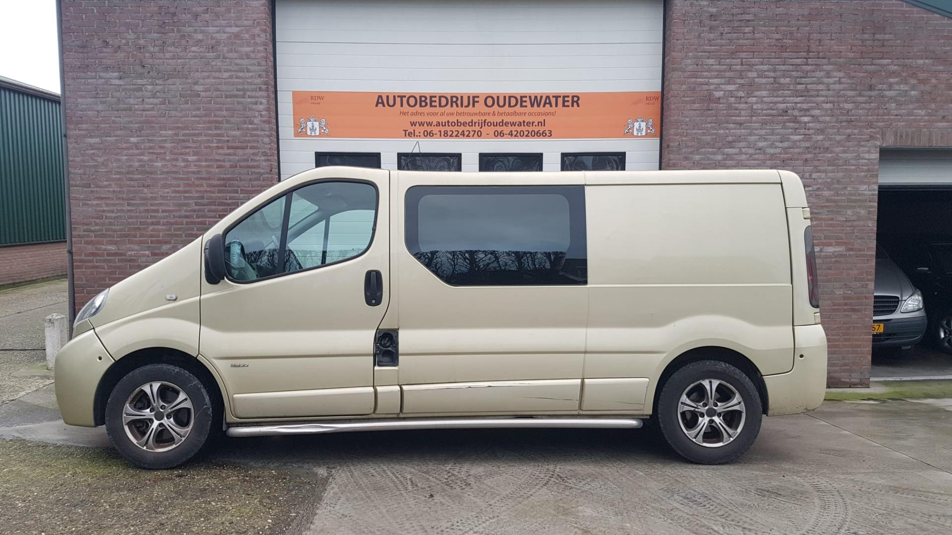 opel-vivaro-image7.jpg