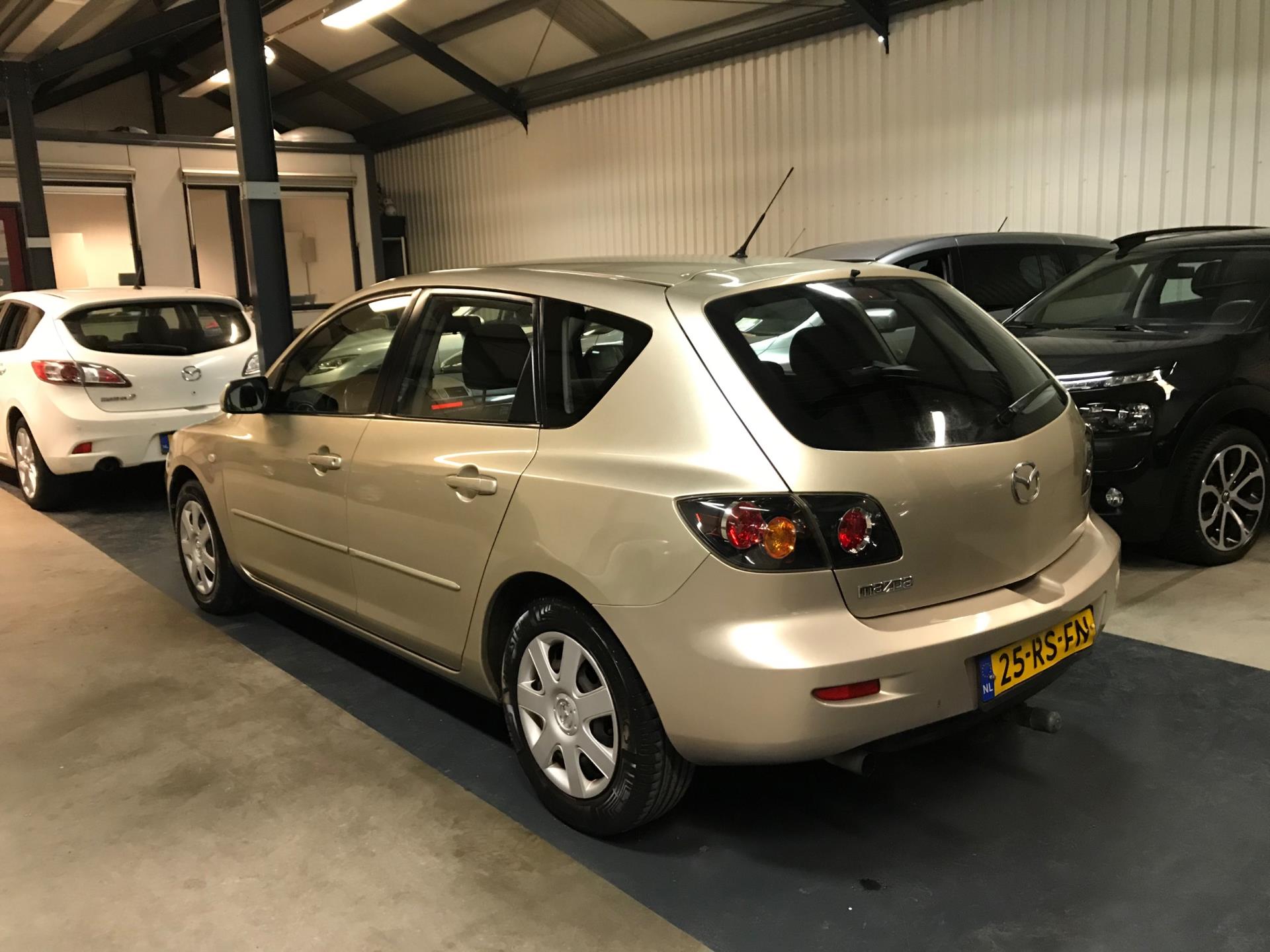 mazda-3-image4.jpg