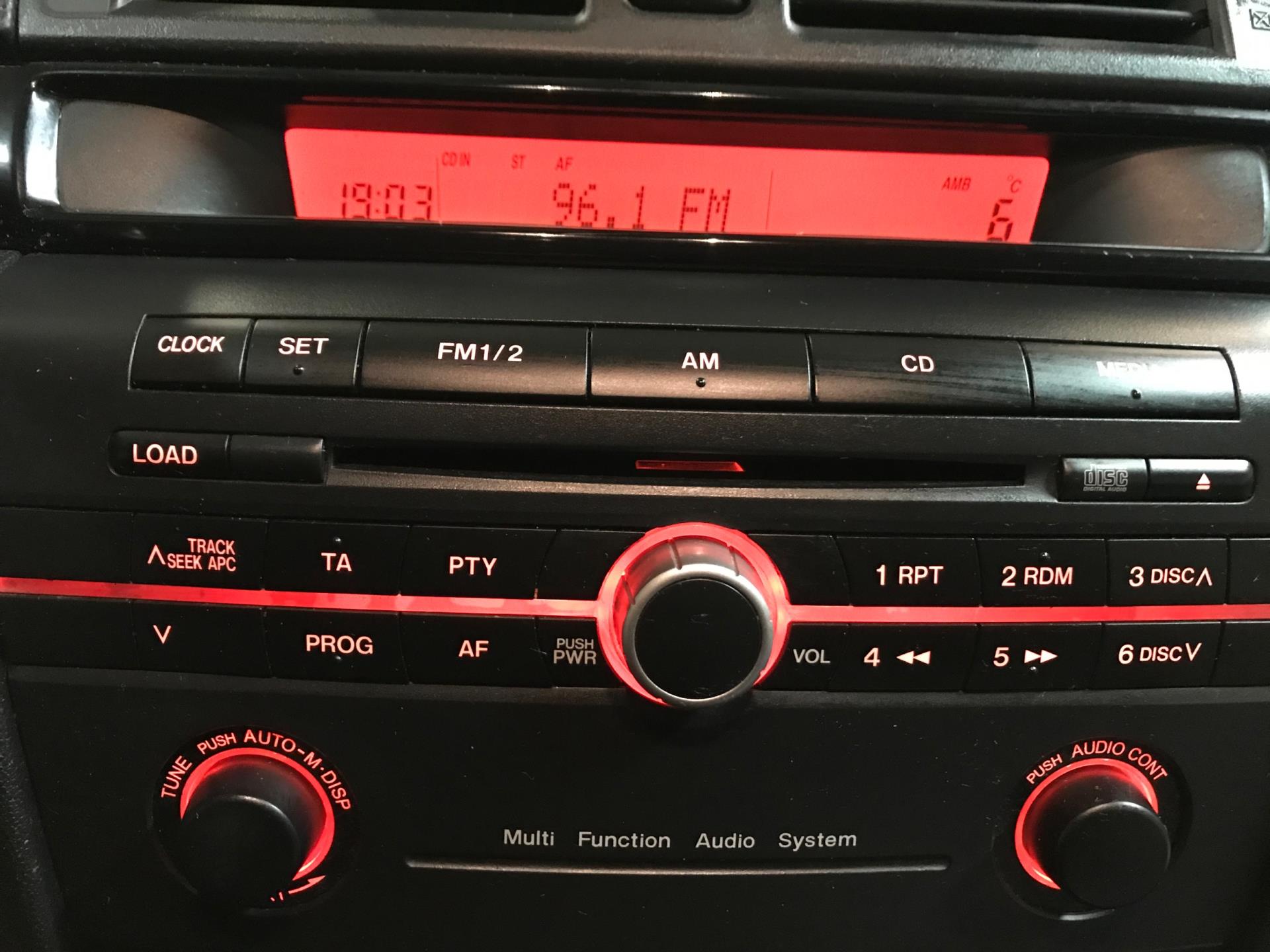 mazda-3-image8.jpg