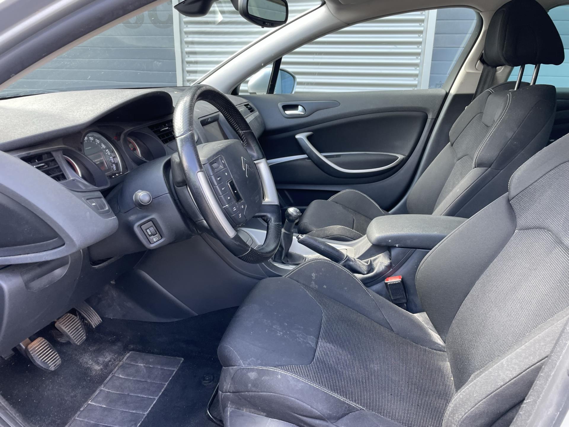 citroen-c5-image7.jpg
