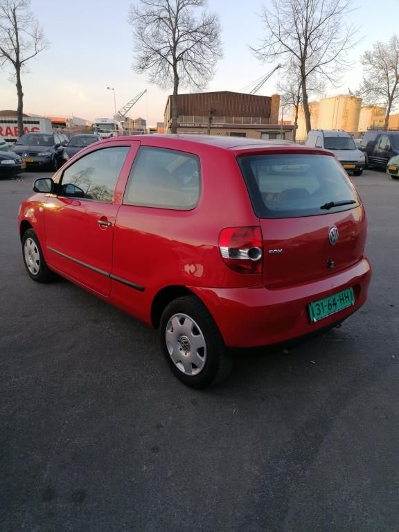 volkswagen-fox-image2.jpg
