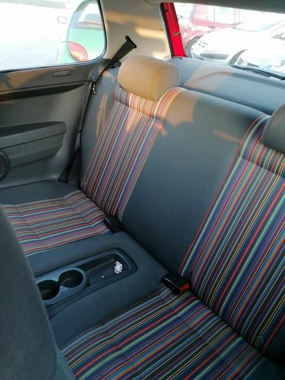 volkswagen-fox-image8.jpg