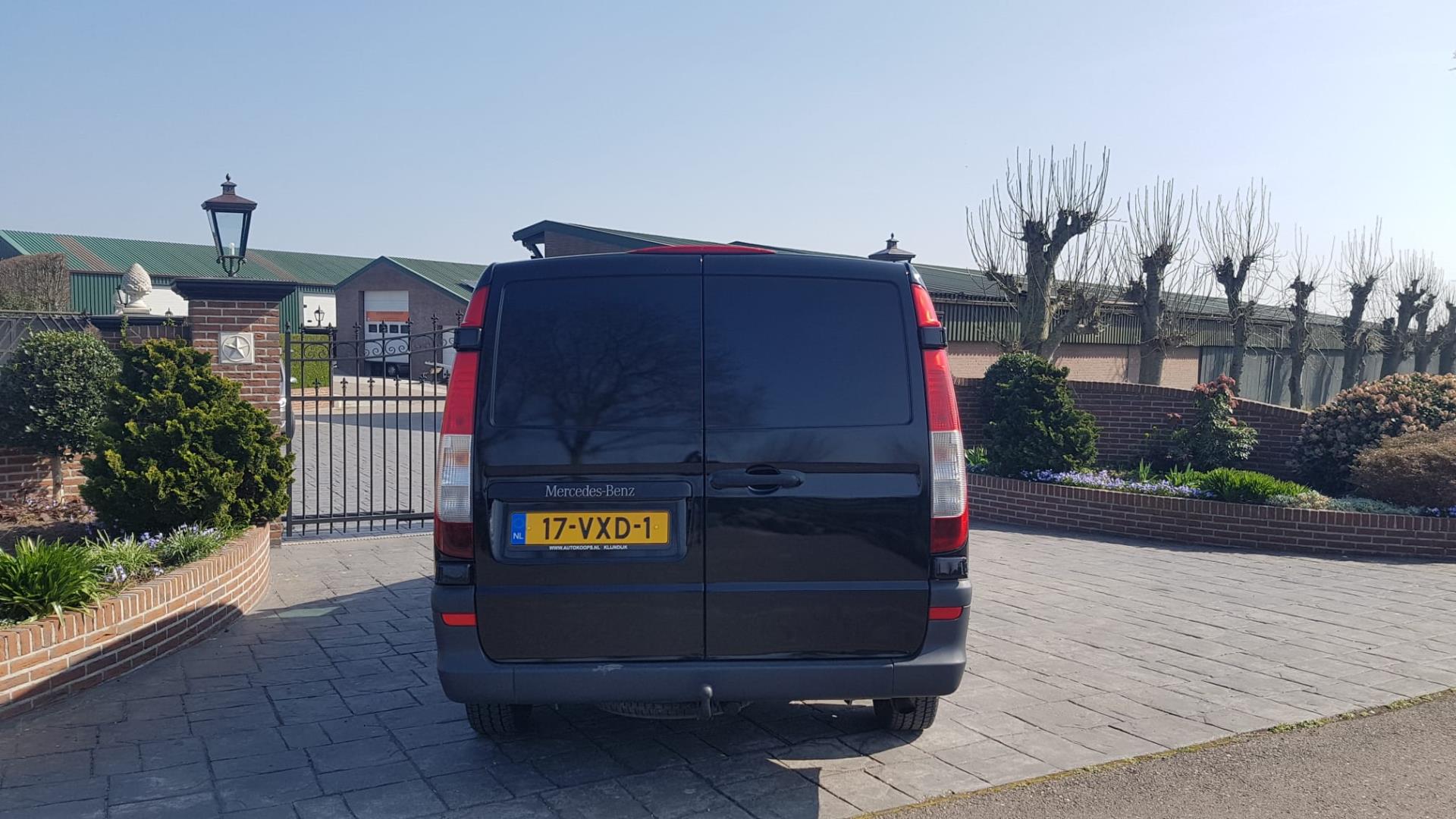 mercedes-benz-vito-image6.jpg
