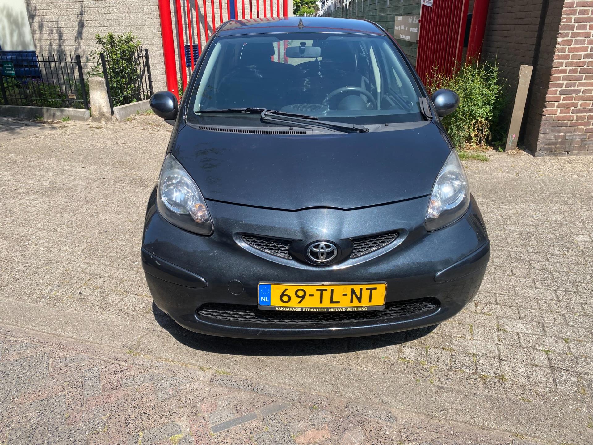 toyota-aygo-image2.jpg