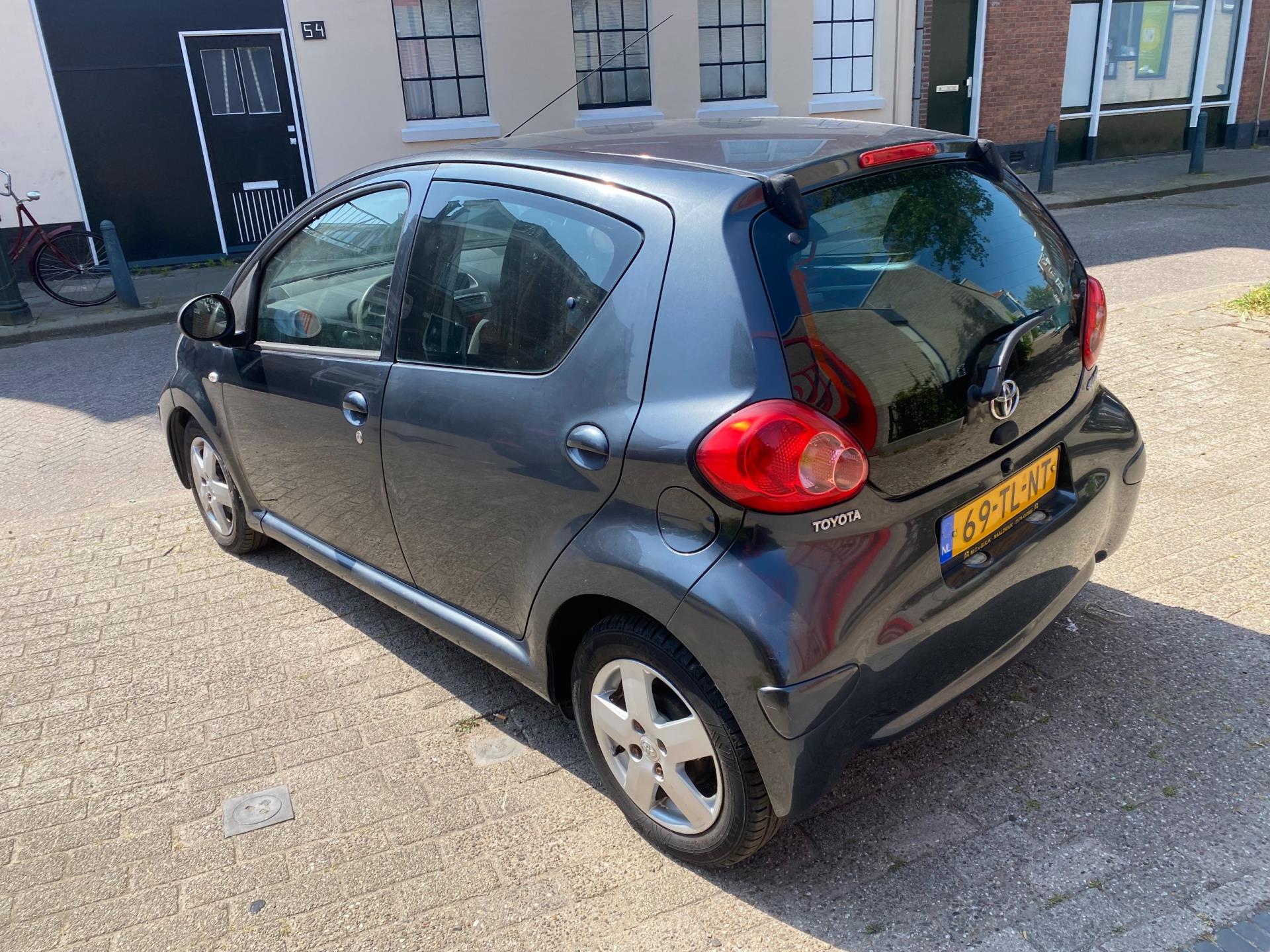 toyota-aygo-image5.jpg