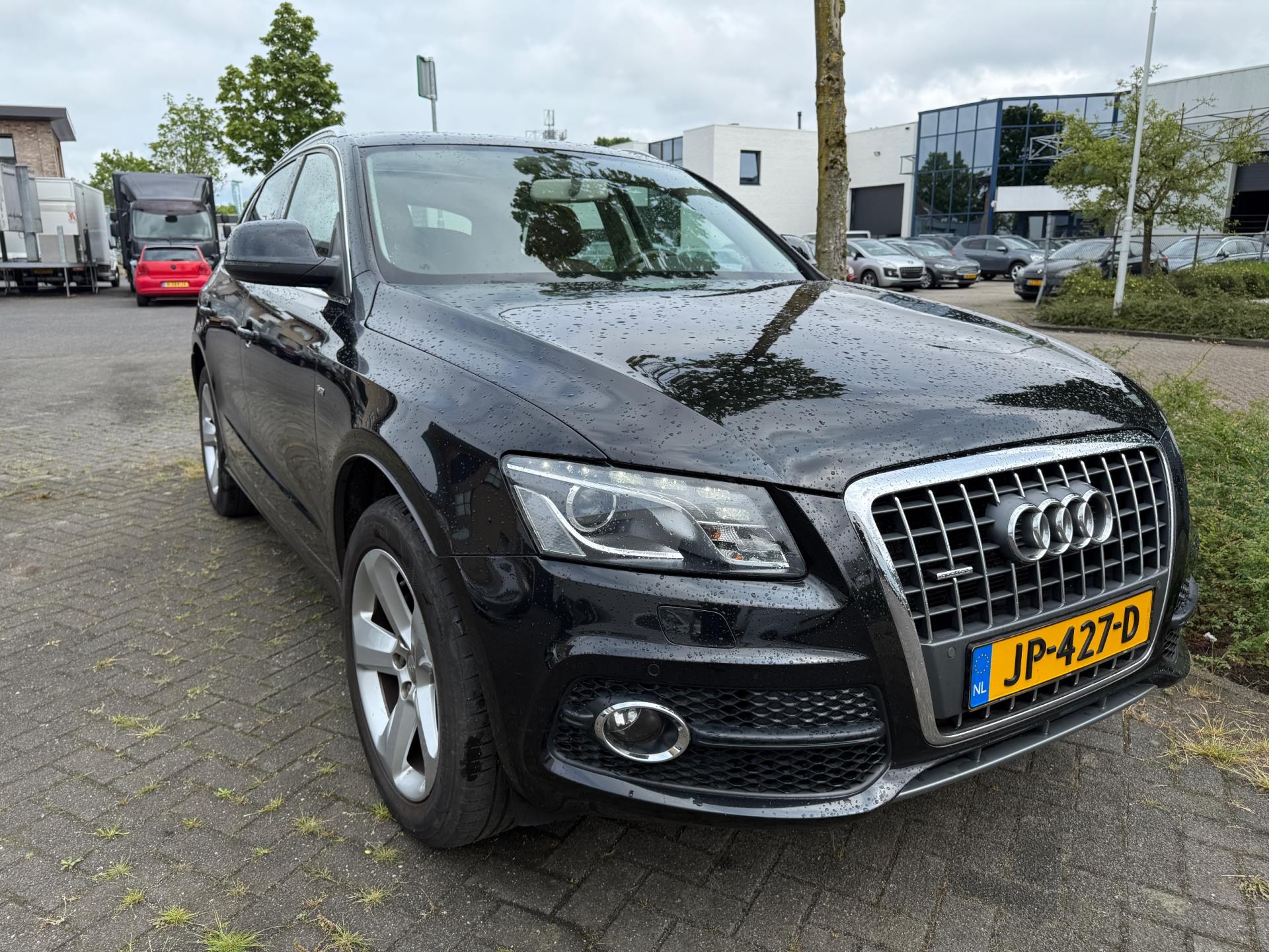 audi-q5-image2.jpg