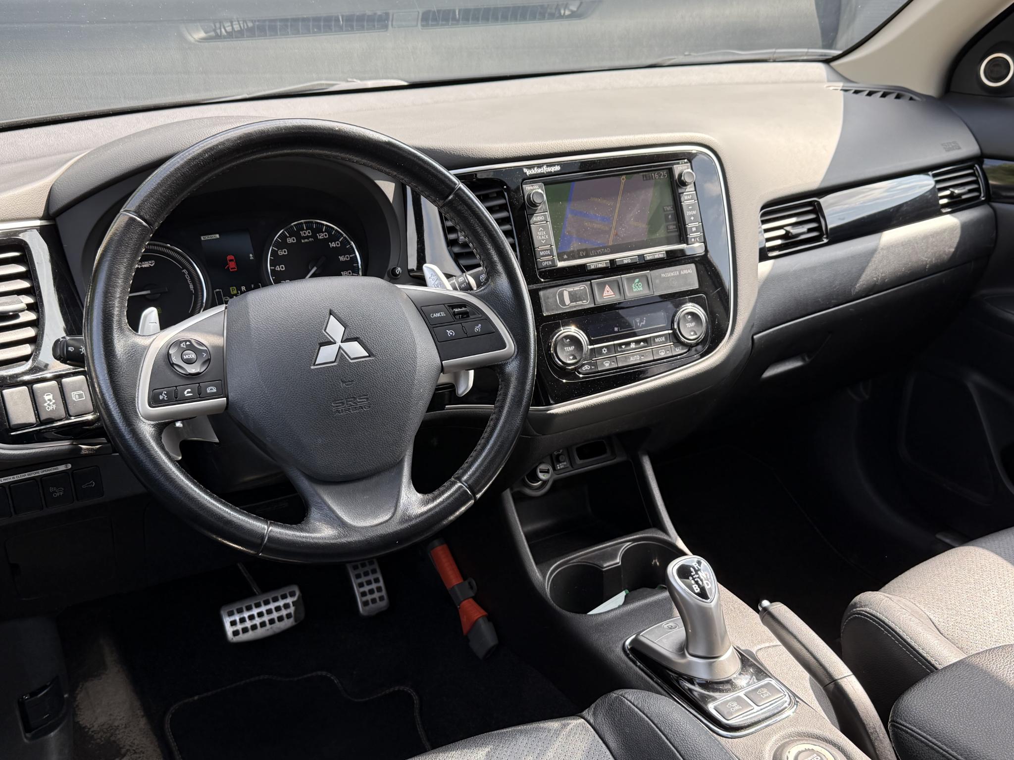 mitsubishi-outlander-image8.jpg