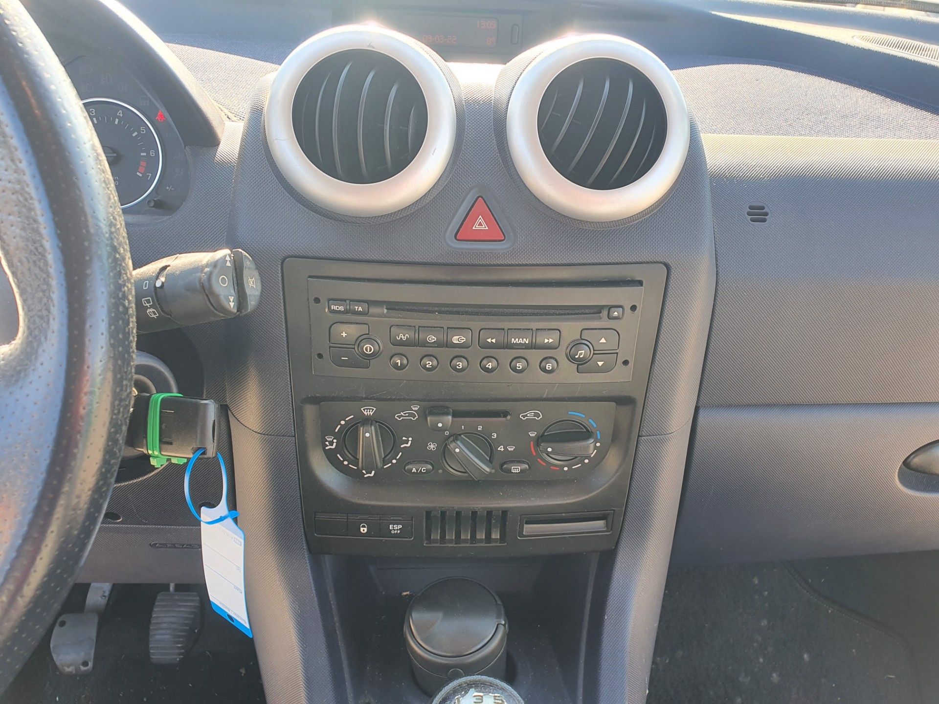 peugeot-1007-image9.jpg