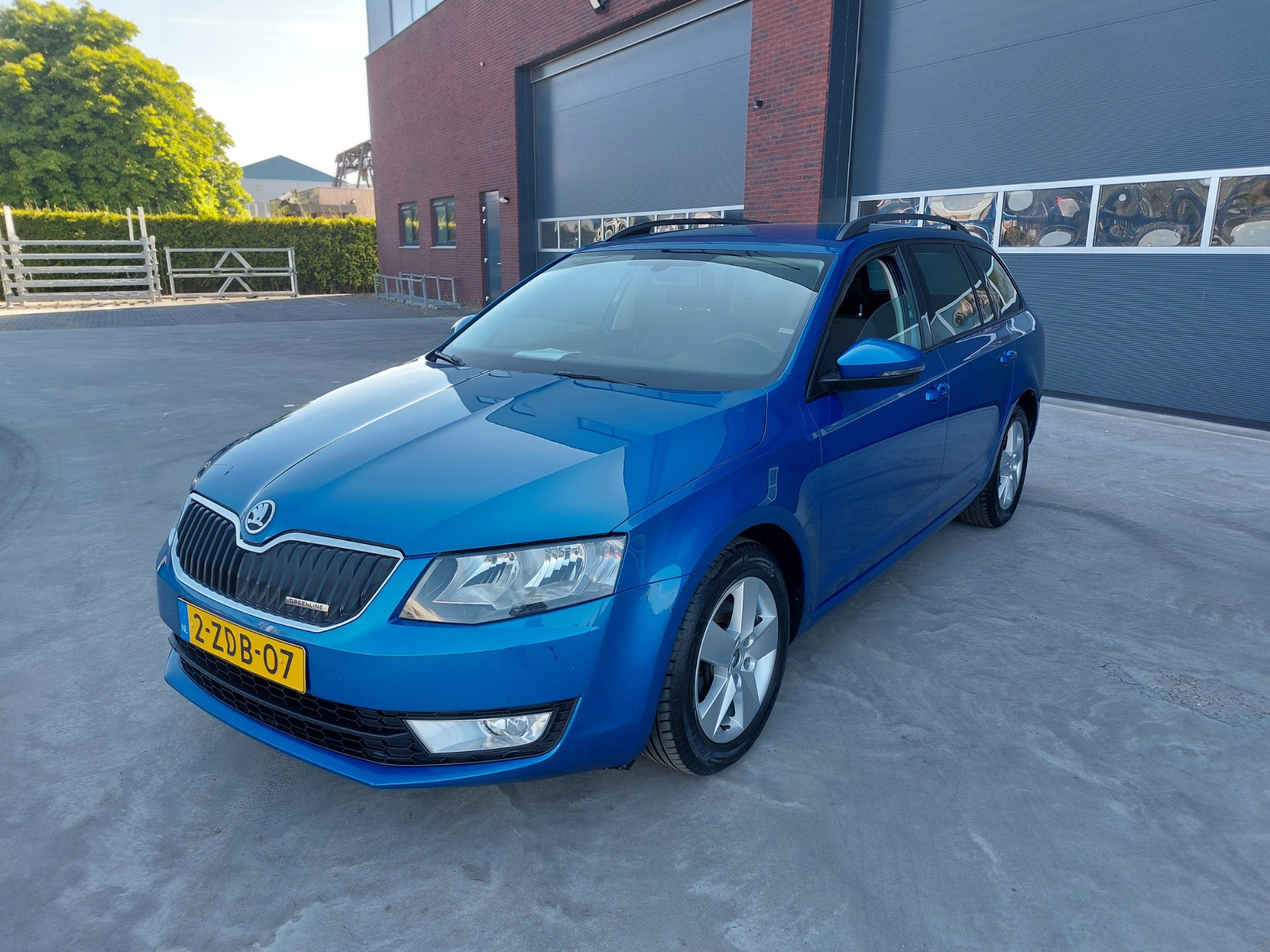 999140234/skoda-octavia-image1.jpg
