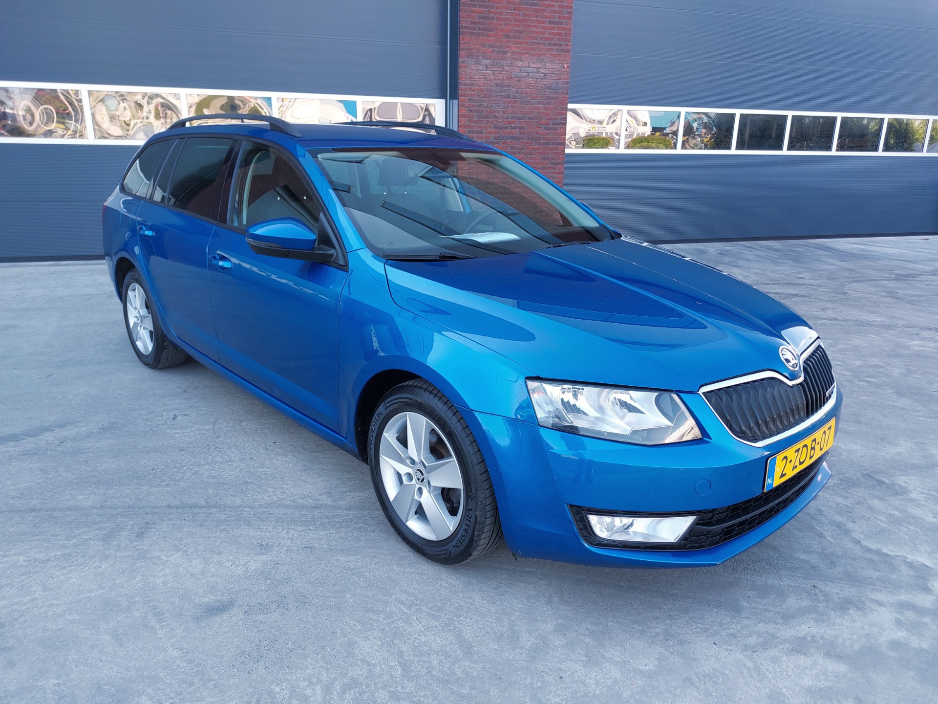 skoda-octavia-image2.jpg