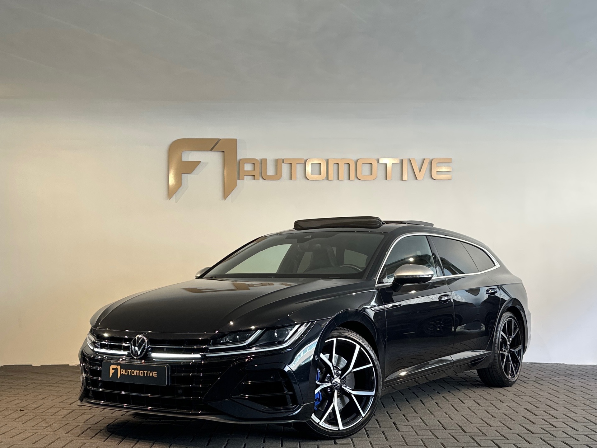 Volkswagen Arteon SB 2.0 TSI 4Motion R Pano|Memory|H/K|Keyless