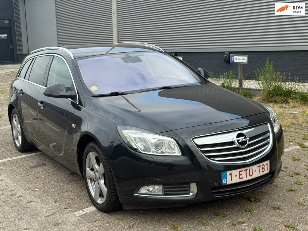 Opel Insignia Sports Tourer 2.0 CDTI Design Edition