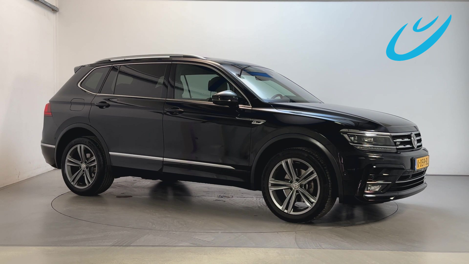 Volkswagen Tiguan Allspace 1.5 TSI Highline Business R Panoramadak Stoelverwarming Virtual Cockpit
