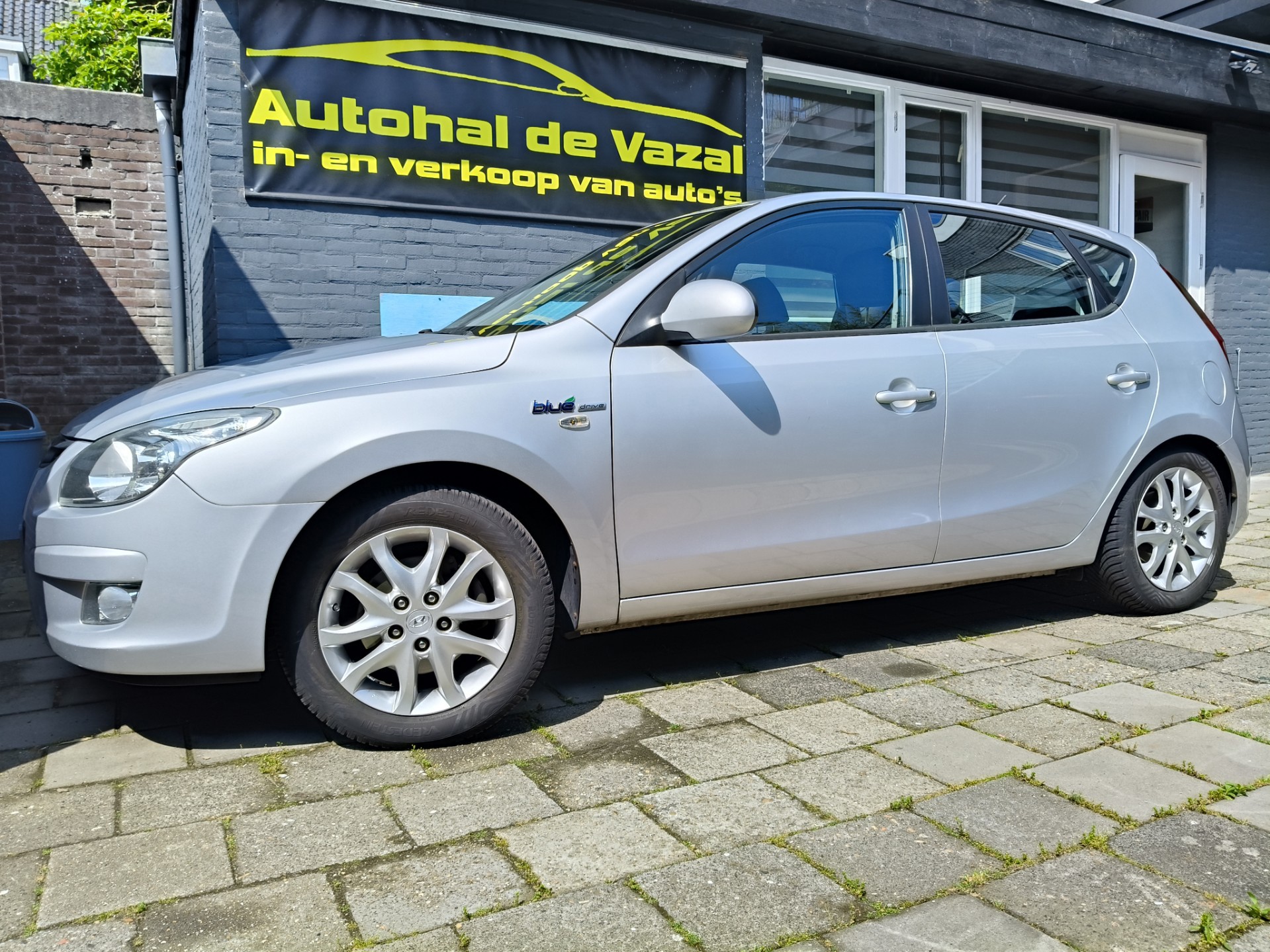 Hyundai i30 1.6i Dynamic Business nw APK Parkeersensoren Goed onderhouden
