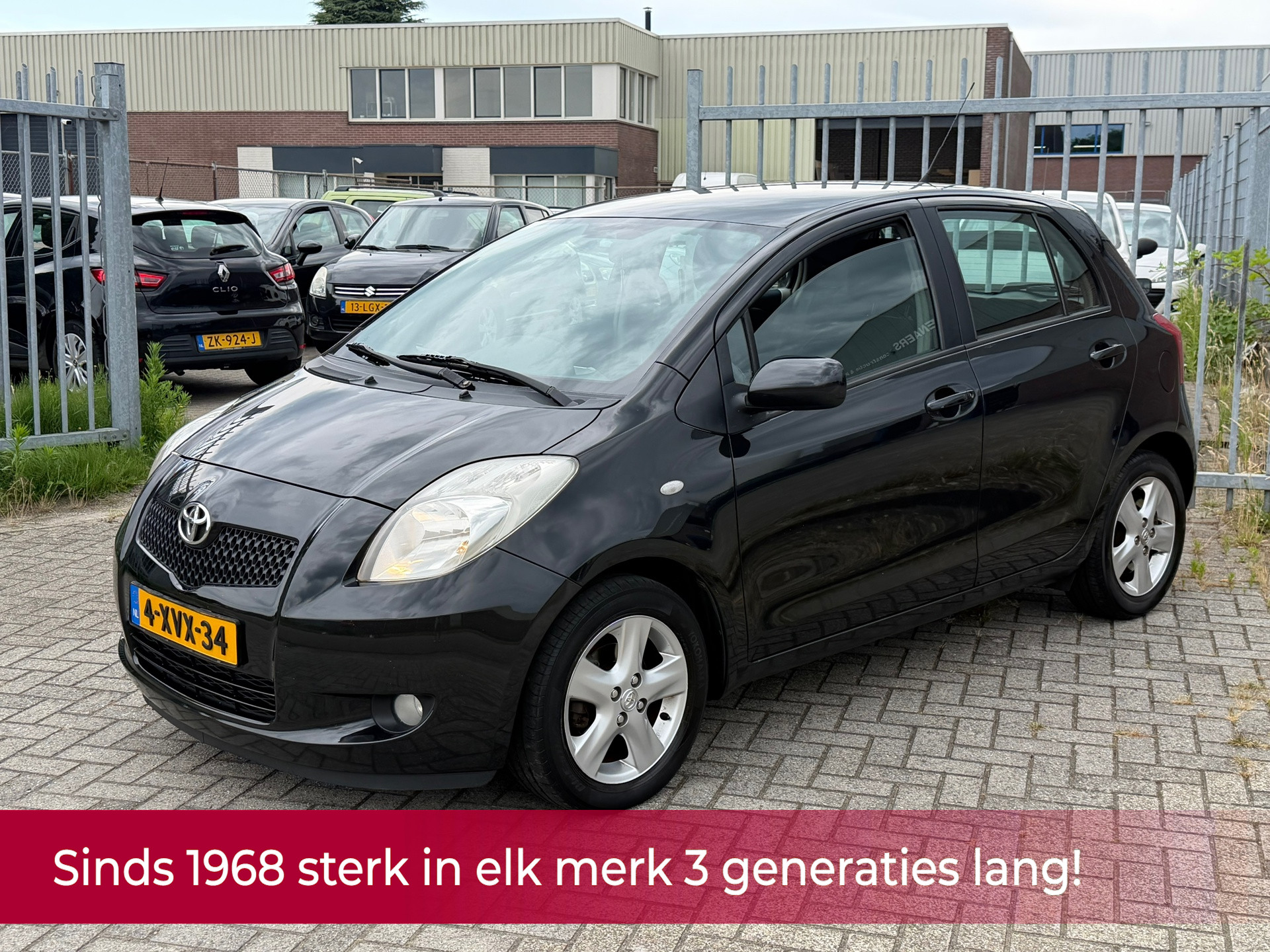 Toyota Yaris 1.3 VVTi Terra 87PK 5 deurs! NL AUTO NAP 2EIGENAAR! TOPSTAAT! AIRCO ECC l LMV l Stoelverwarming l DEALER OH!