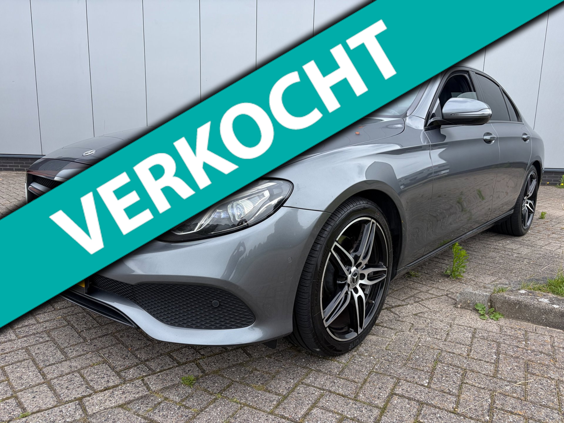 Mercedes-Benz E-Klasse 250 Premium Plus Black-Line Edition