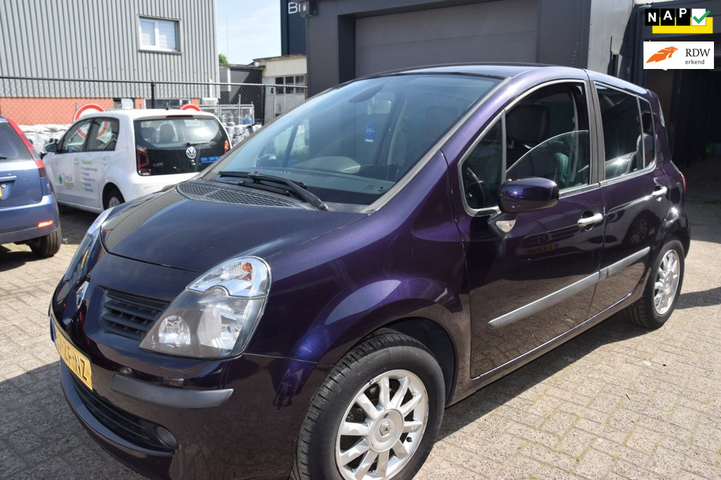 Renault Modus 1.6-16V Exception