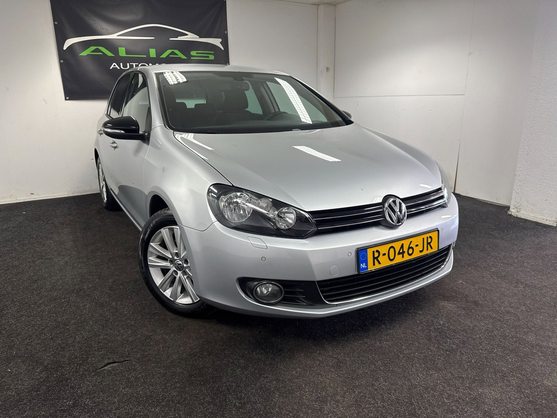 Volkswagen Golf 1.2 TSI Trendline – Stoelverwarming -Airco – NAP- APK 2027
