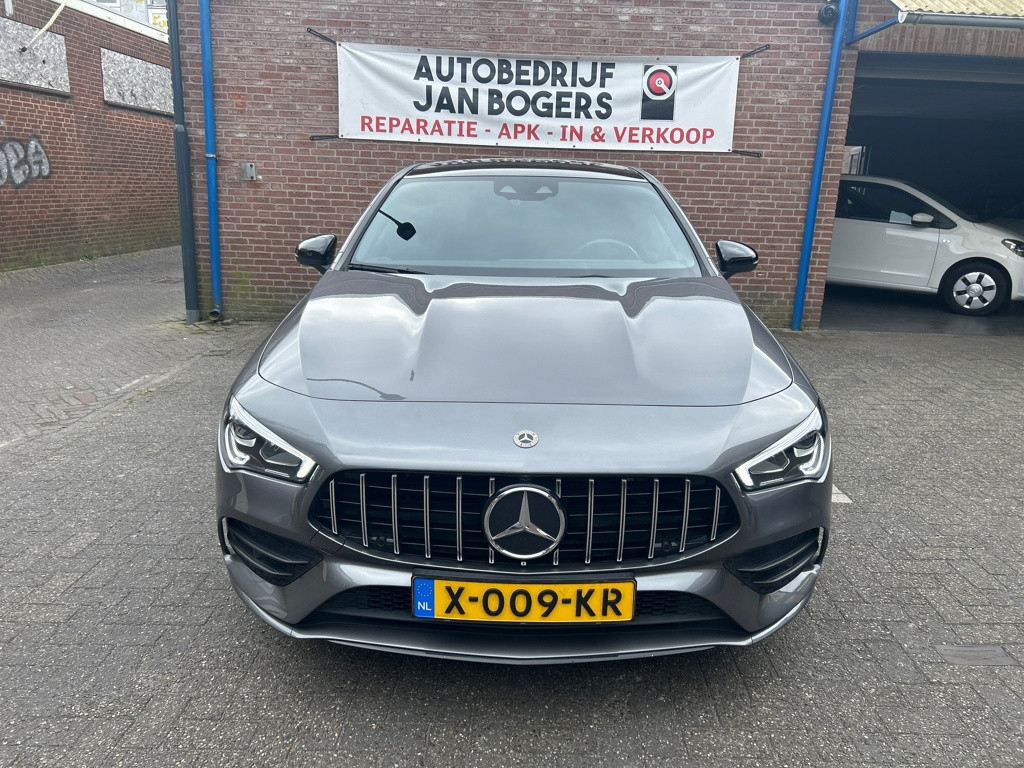 Mercedes-Benz CLA-Klasse 250 e Premium Plus