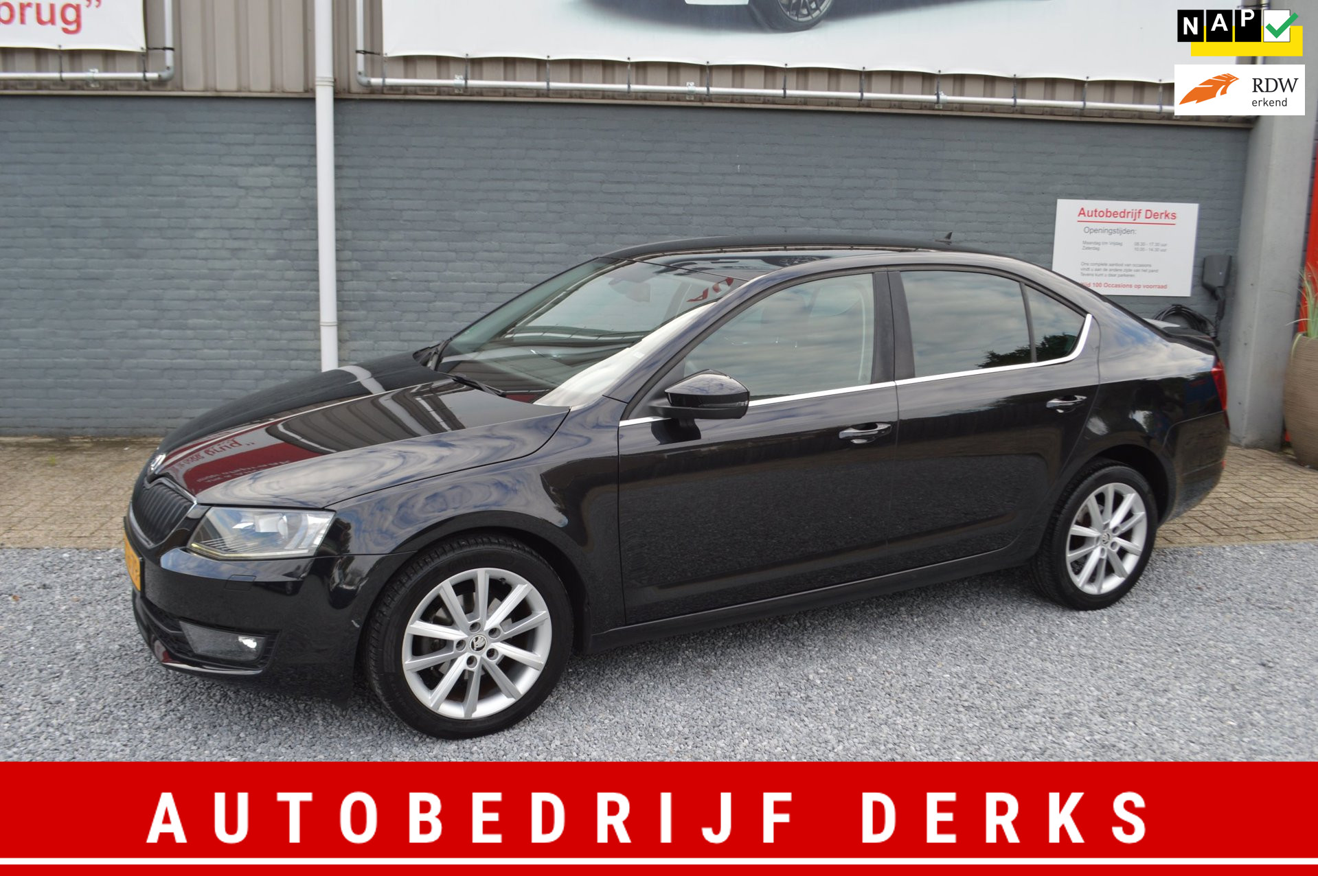 Škoda Octavia 1.2 TSI Greentech Automaat | Airco | Navi | PDC | Sport