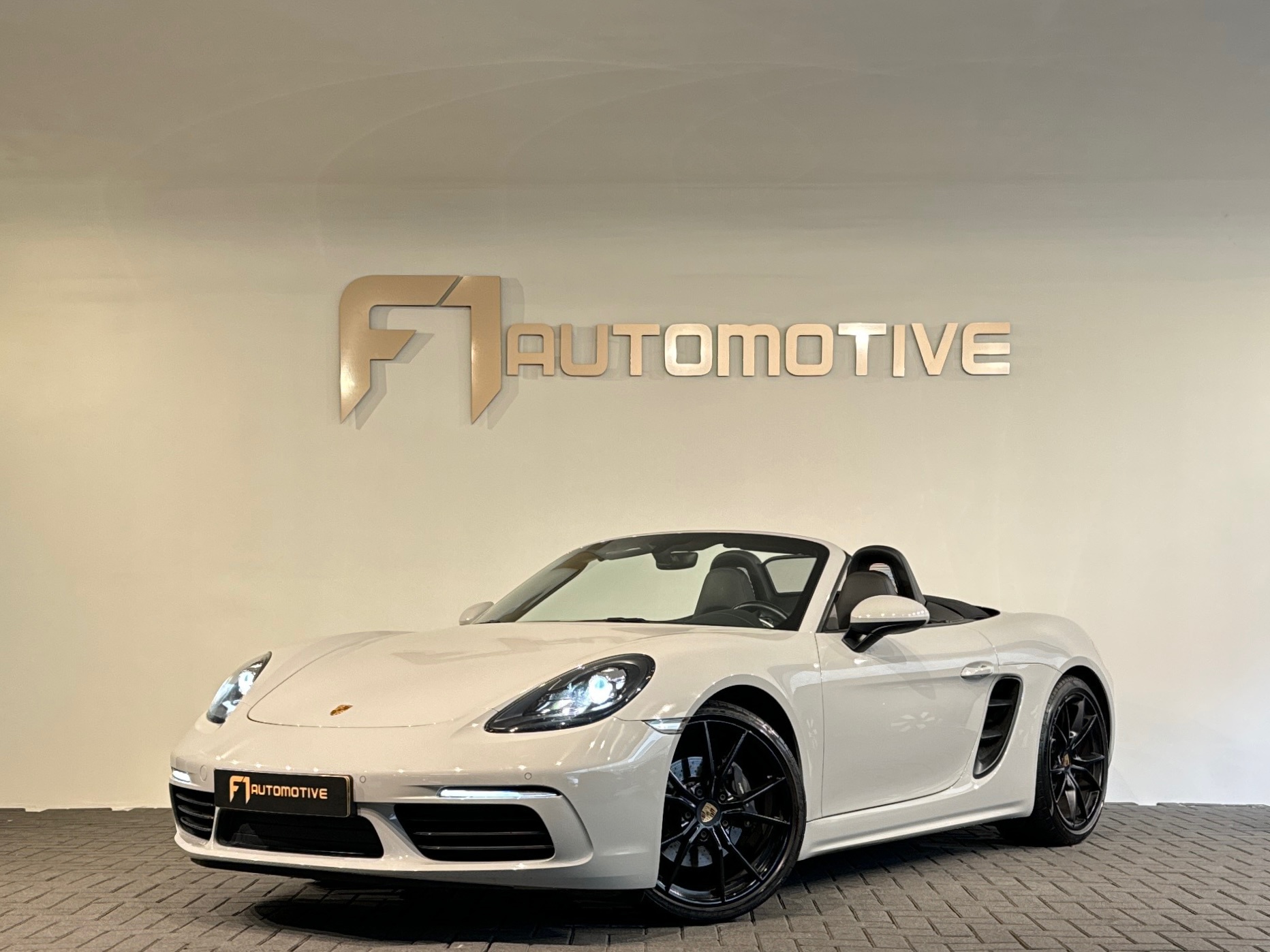 Porsche 718 Boxster 2.0 T Memory|CarPlay|Sportuitlaat|Krijt