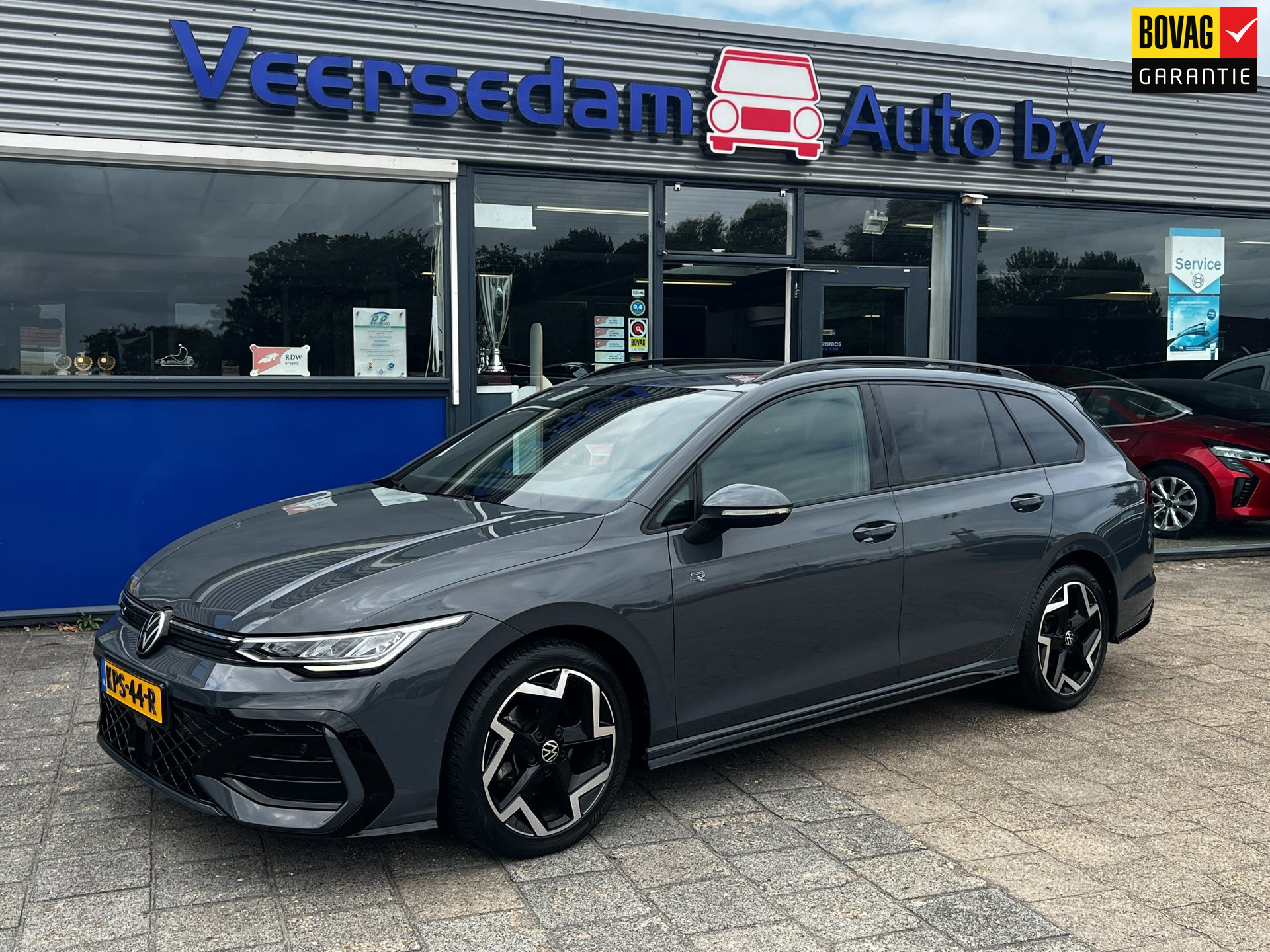 Volkswagen Golf Variant 1.5 eTSI R-Line Edition