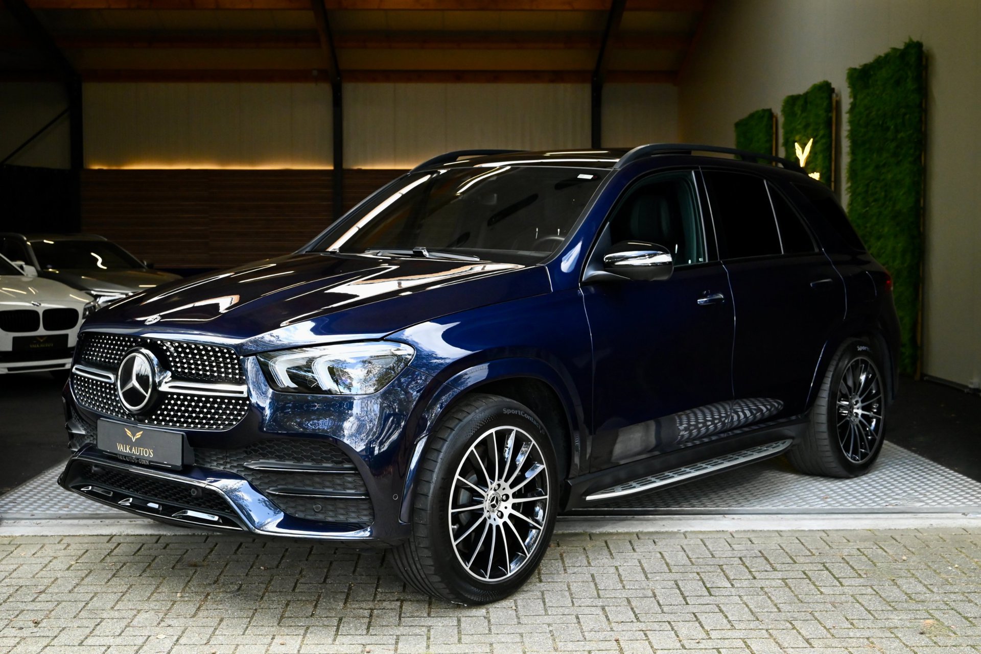 Mercedes-Benz GLE 350 e 4MATIC AMG – Distronic+ – Massage – Garagedeuropener – Verwarmde Bekerhouder – Stoelventilatie –